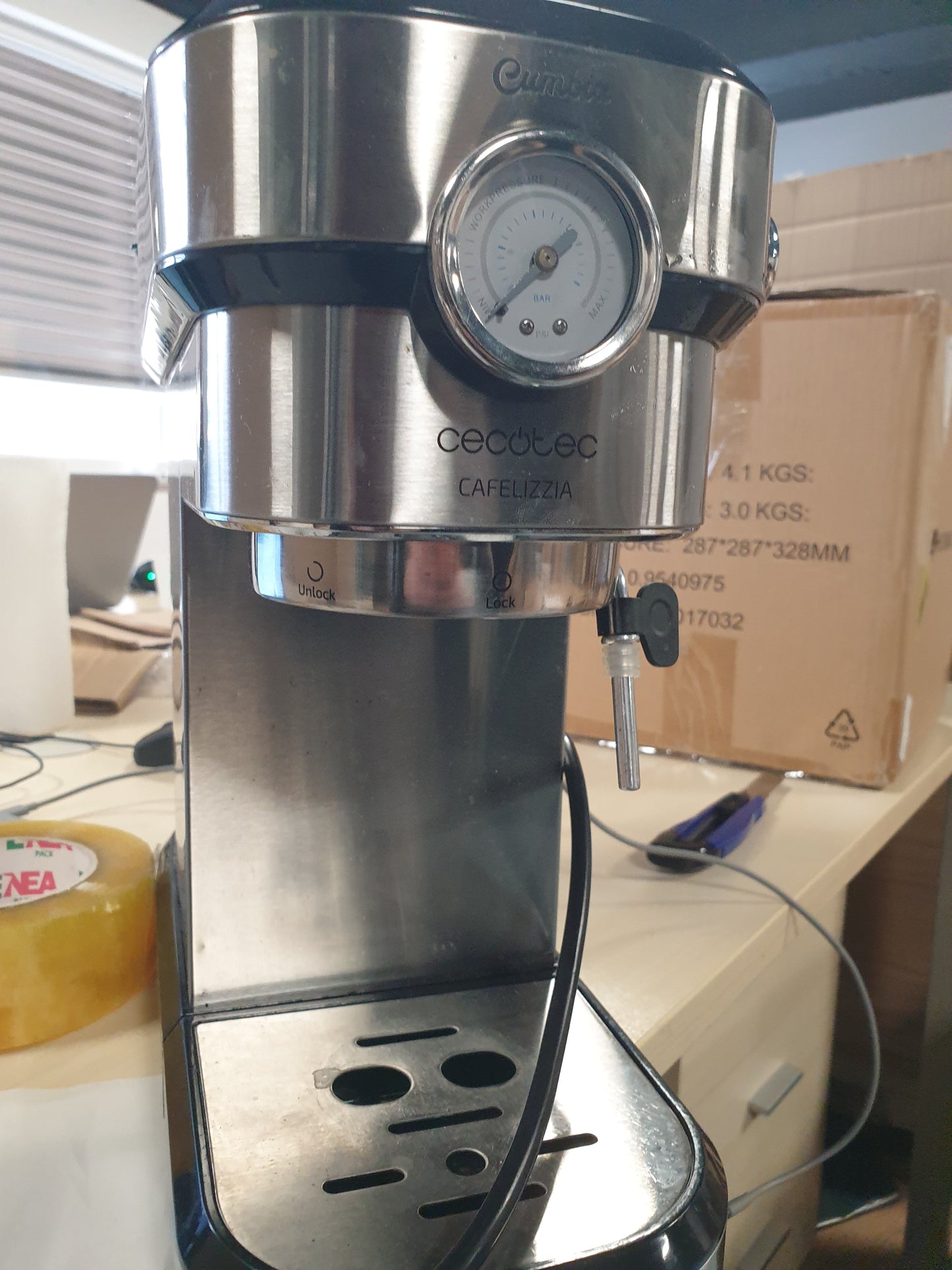 11346 - CECOTEC Makinë Kafeje Espresso Cafelizzia 790 Steel Pro, 1350 W, Presion 20 Bar, Sistem Termobllok, Kapacitet 1.2L, Avullues i Rregullueshëm për 1-2 Kafe, Ngjyrë Çeliku