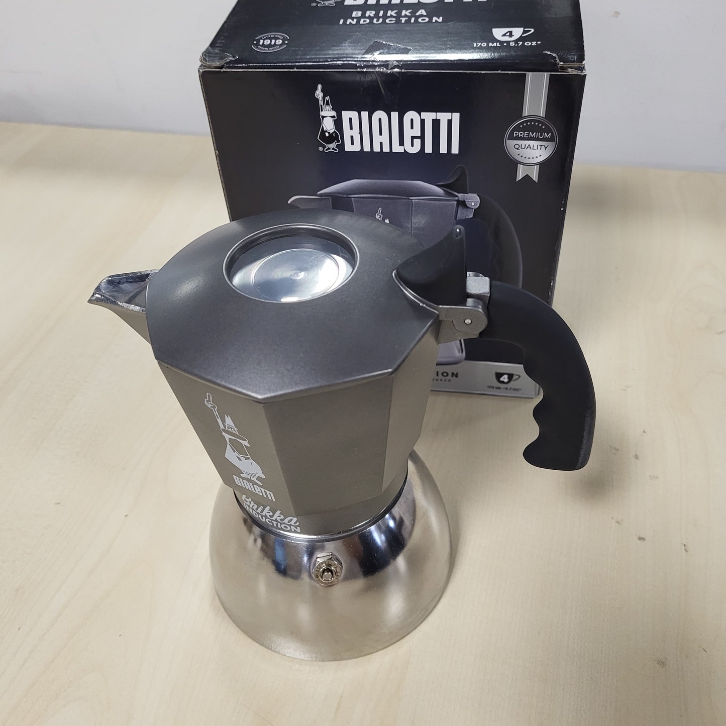 255200 - BIALETTI Makinë kafeje me induksion Brikka, 4 filxhanë (170 ml), Espresso në stilin e barit, e përshtatshme për të gjitha sobat, ngjyrë argjendi