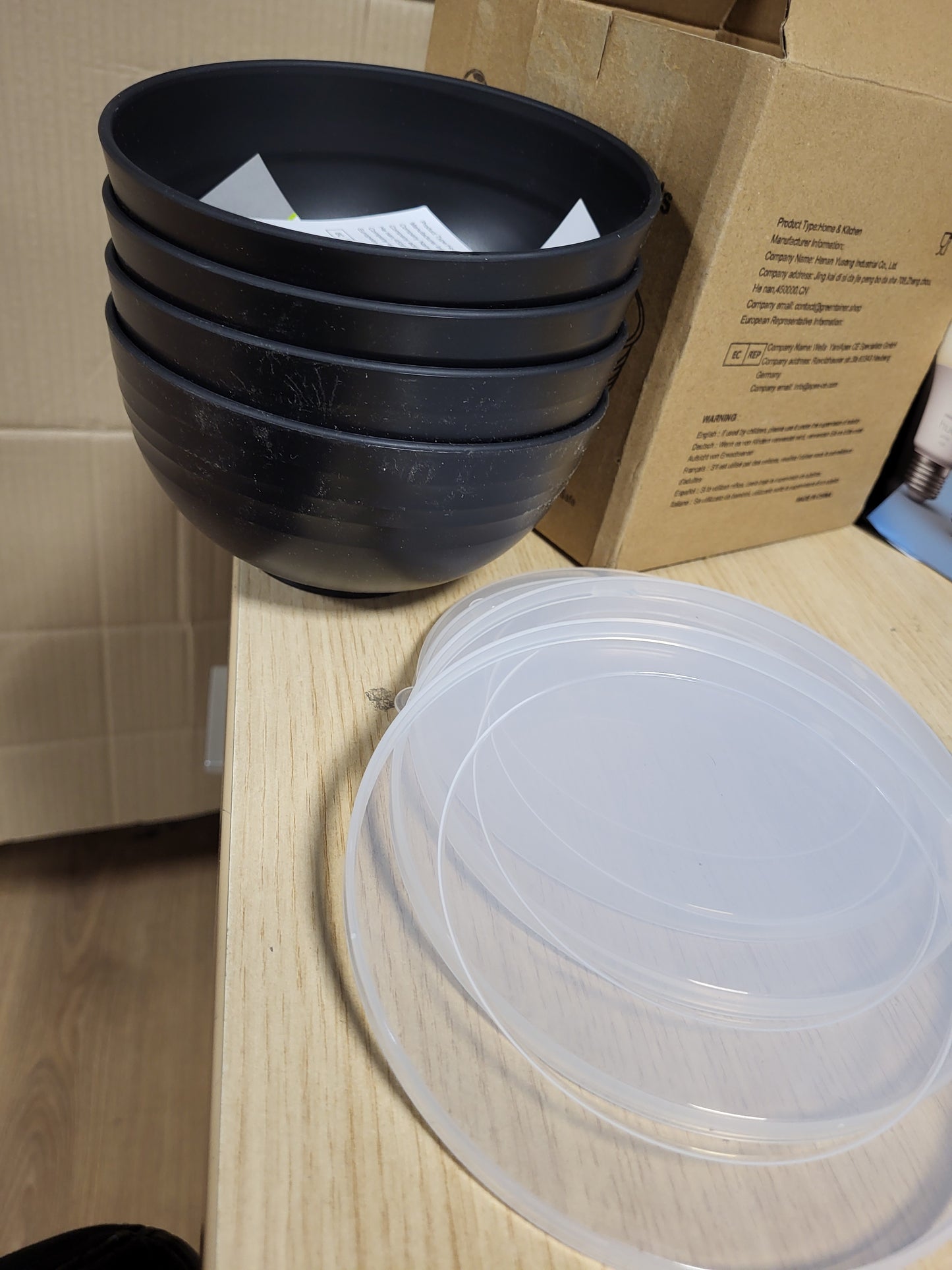 257913 - TASA GREENTAINER 24 oz (710 ml) me kapak, Set prej 4, të lehta dhe të papërshkueshme nga thyeshmëria