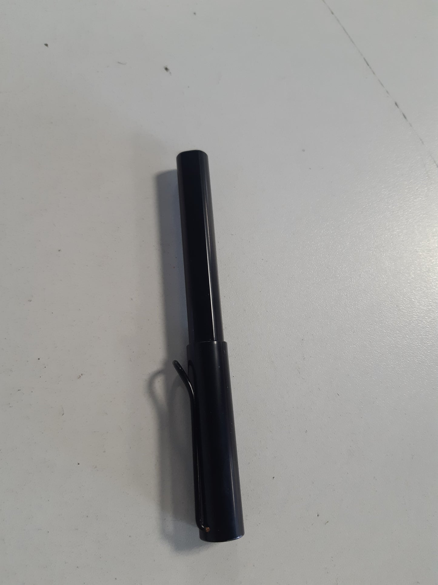 268168 - LAMY – AL-star EMR e zezë (majë PC/EL) – Stilolaps për shumë pajisje Android – Dorezë ergonomike – Shkrim dhe vizatim preciz