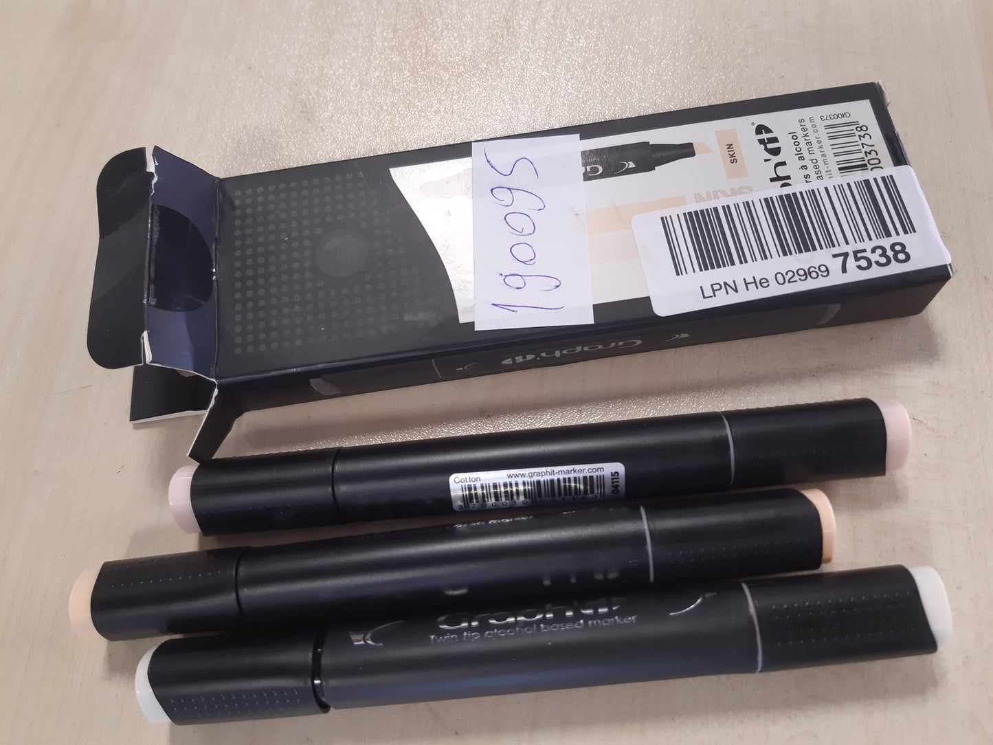 190095 - GRAPH'IT - Set me 3 Shënjues Profesionale me Dy Spitë: Hollë dhe të Topitura, Për Vizatim dhe Ilustrim Manga, Seria: Lëkurë