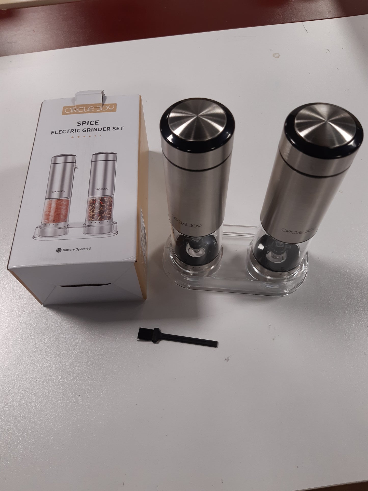 252116 - CIRCLE JOY - Set mulliri kripe dhe piperi me bateri, mulli elektrikë erëzash prej çeliku inox, 95 ml, dritë LED të bardhë, ashpërsi të rregullueshme