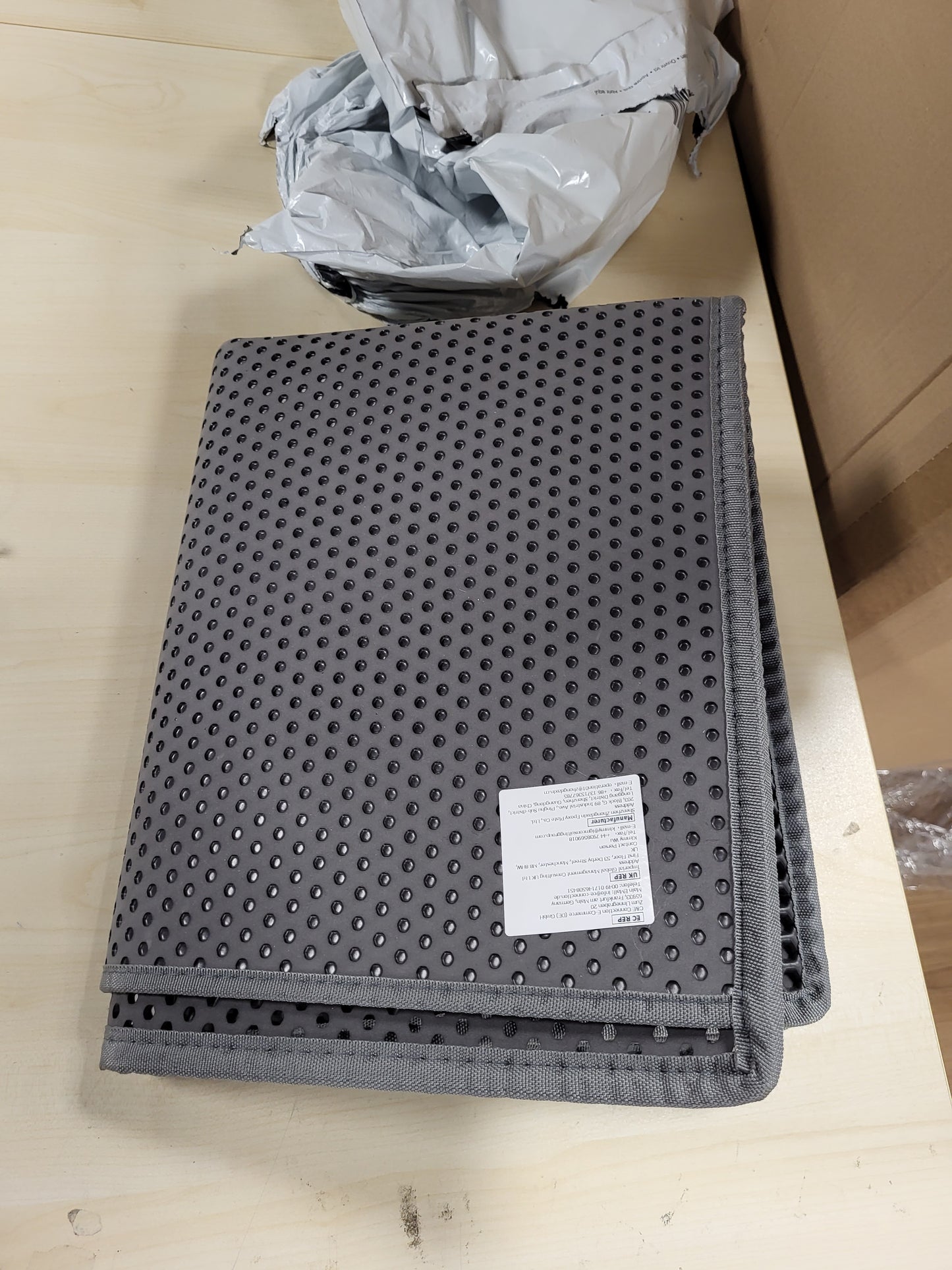 214561 - GAROOPION Dysheme për mbeturina mace EVA 76x61cm, dizajn me dy shtresa, gri