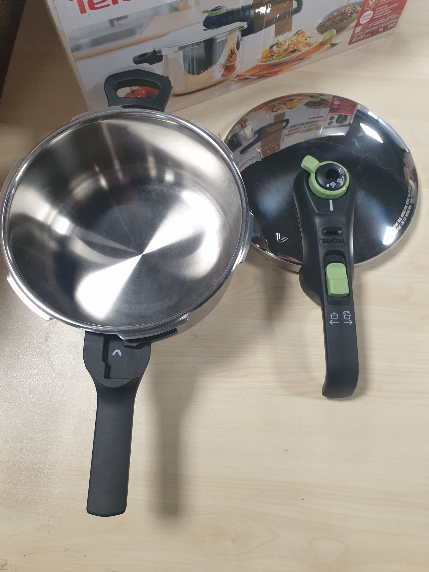 221316 - TEFAL Secure 5 Trendy, kapacitet 4L