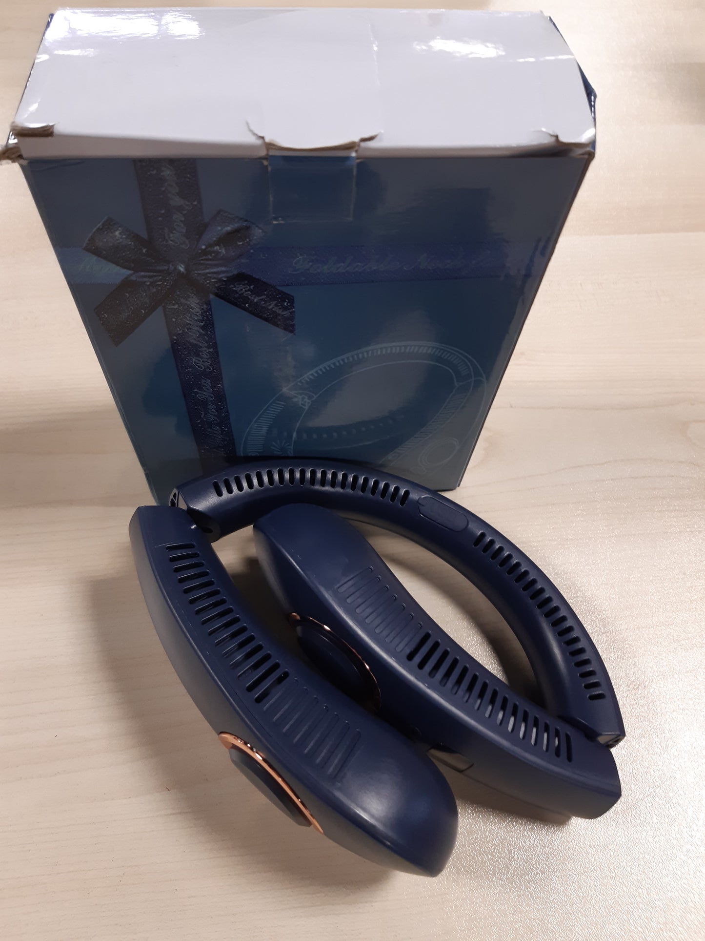 89659 - VENTILATOR QAFA, Ventilator Portativ Personal i Marshuar nga BATERIA 4000mAh, Marsh i Tretë, Pa Gjethe, i Rikarikueshëm, Dizajn pa Duart