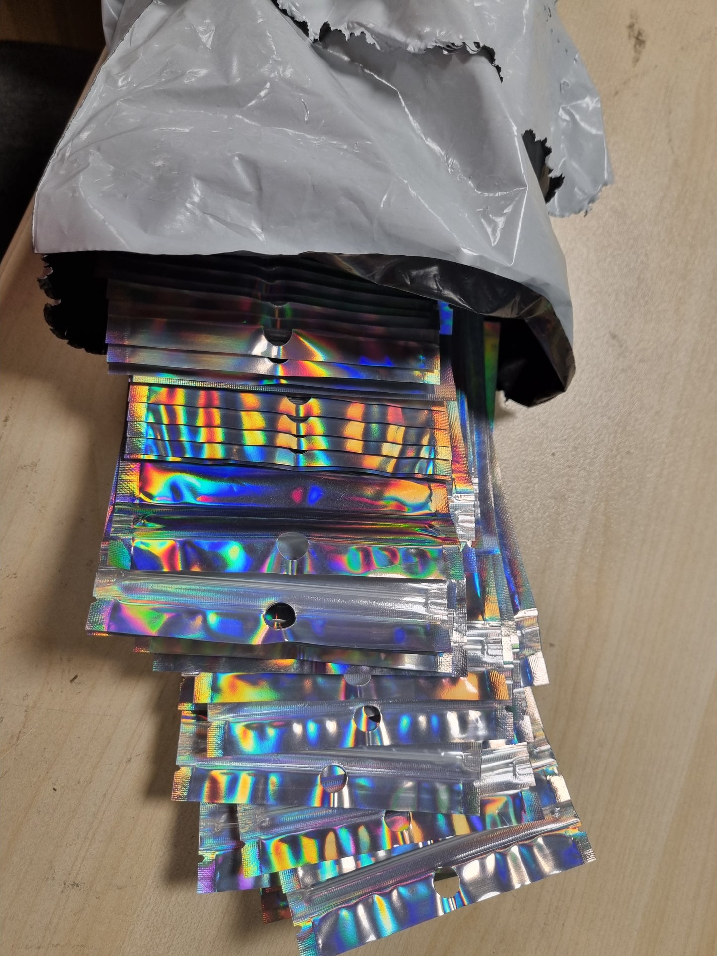 220553 - RIMIKO 50 copë qese holografike të ripërsëritshme, Mylar të gradës ushqimore, 16x24cm