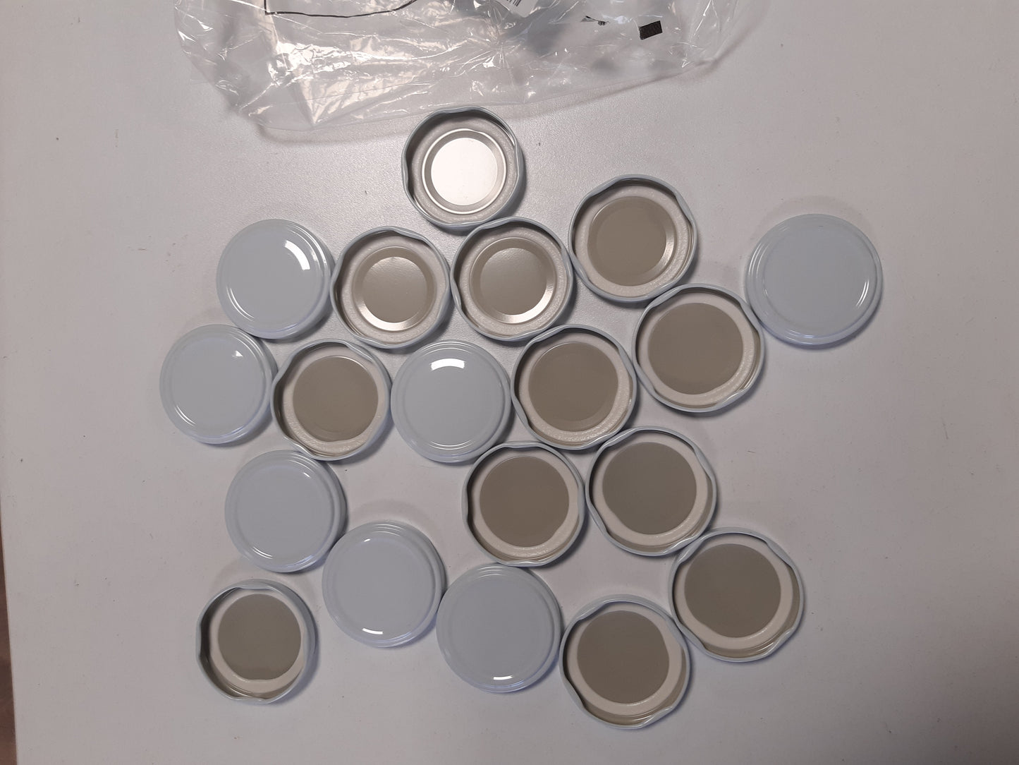 253042 - OPIROS Kapsula Twist Off për Kavanoza Qelqi, Kapakë për Kavanoza Ruajtjeje, 19 Copë, Diametër 53, E Bardhë