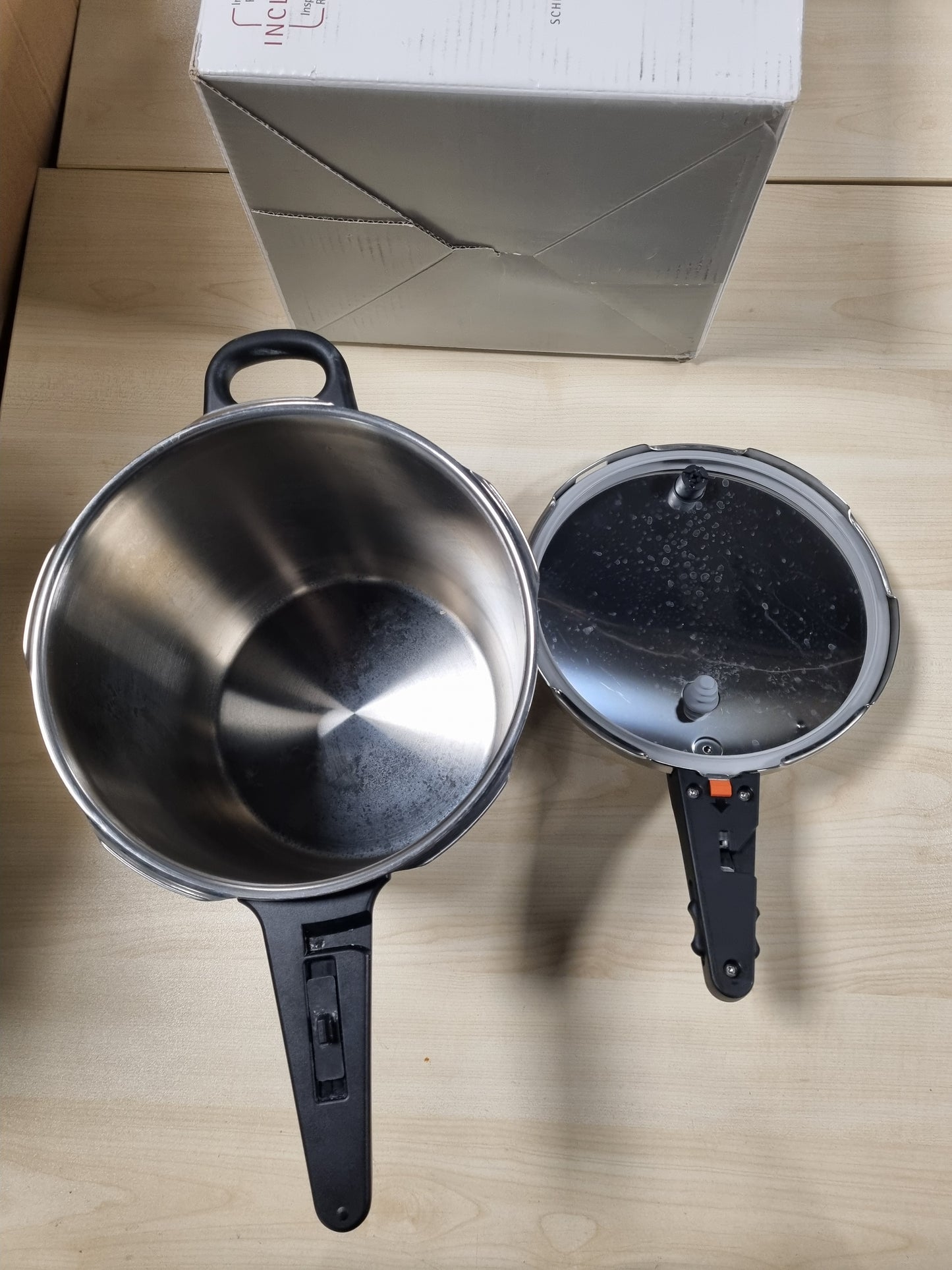 239237 - WMF - Tenxhere me presion Perfect - 8.5L - e pajtueshme me induksion - tenxhere me avull - çelik inox Cromargan