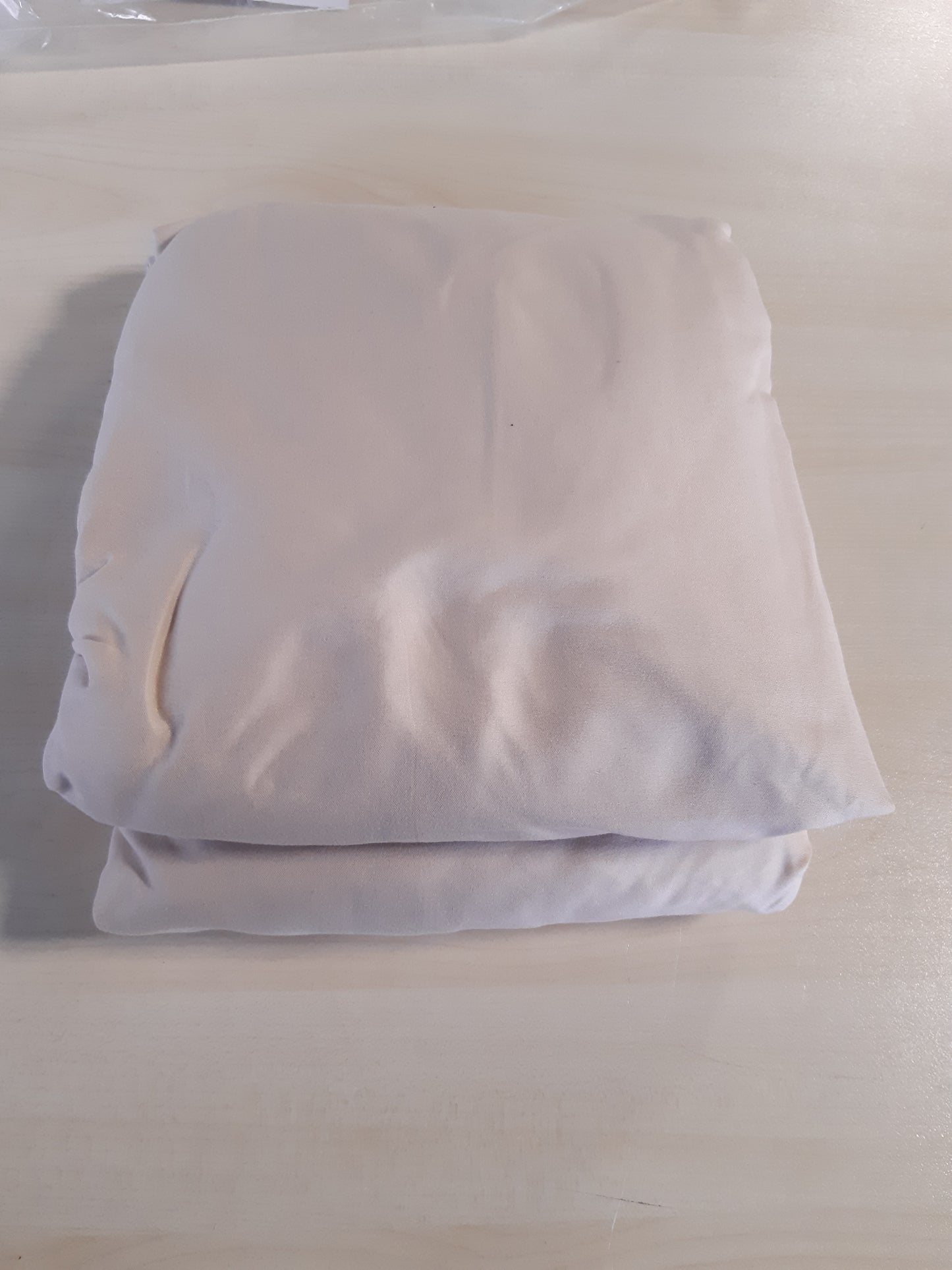 210651 - UTOPIA BEDDING Çarçafë - Pako me 2 Çarçafë të Montuar 90x200cm, Bezhë, Mikrofibër e Lëmuar, Xhep i Thellë 35cm, I Çertifikuar OEKO-TEX