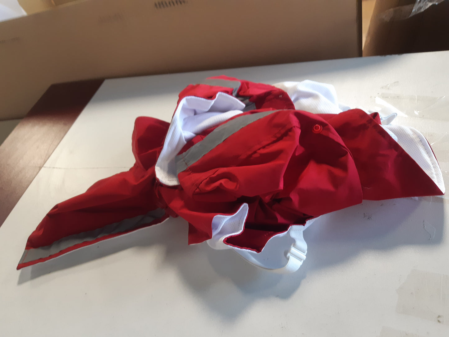 213539 - KOOGAL Xhaketë e papërshkueshme nga uji për qen me kapuç, ultra e lehtë dhe e frymëmarrshme, e kuqe, 5XL