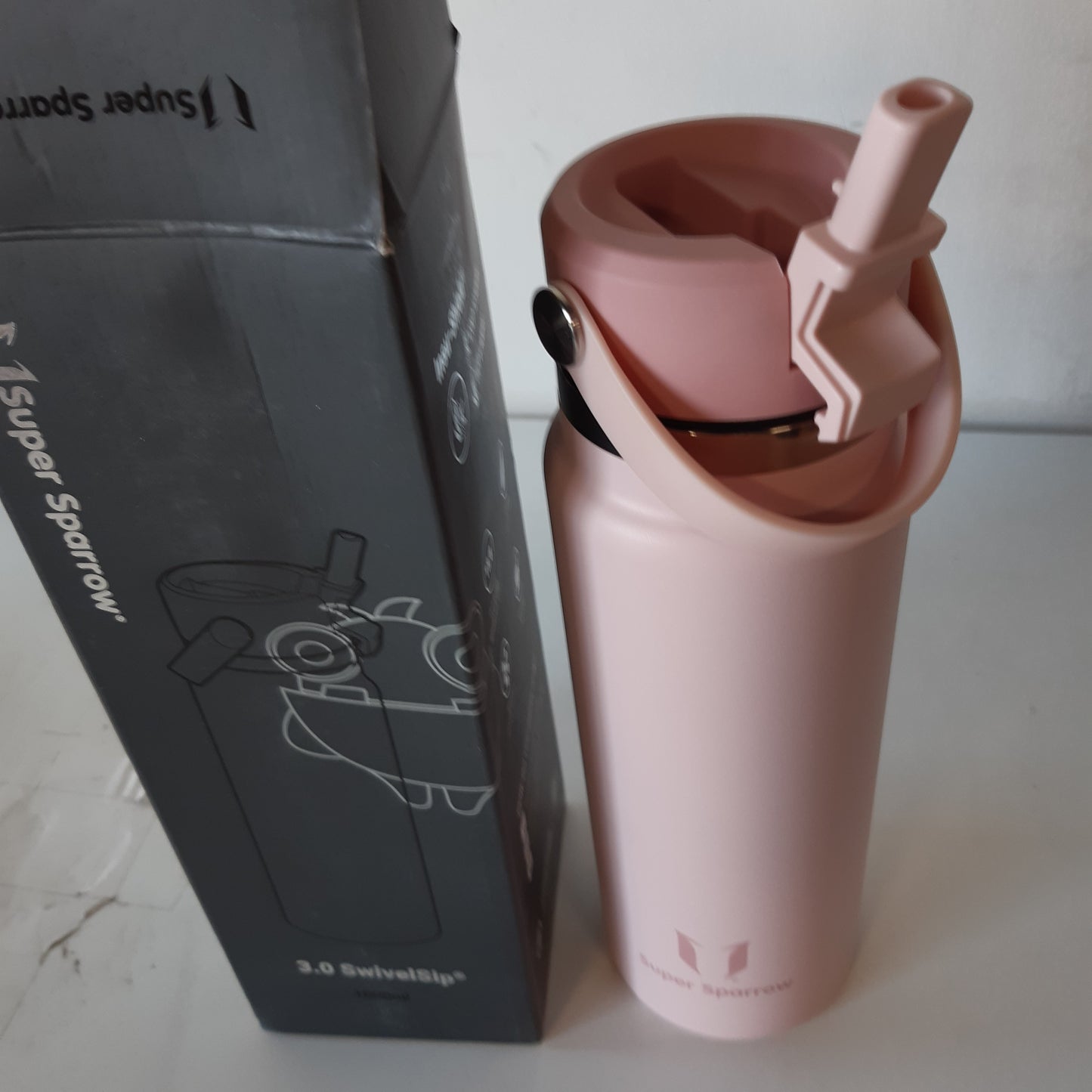 256320 - SUPER SPARROW Shishe Uji prej Çeliku Inoks 1L - Termos Rrotullues me Hapje të Gjerë dhe Kashtë - Pa BPA, e papërshkueshme nga rrjedhjet - Ergonomik për Sporte, Udhëtime, Jashtë