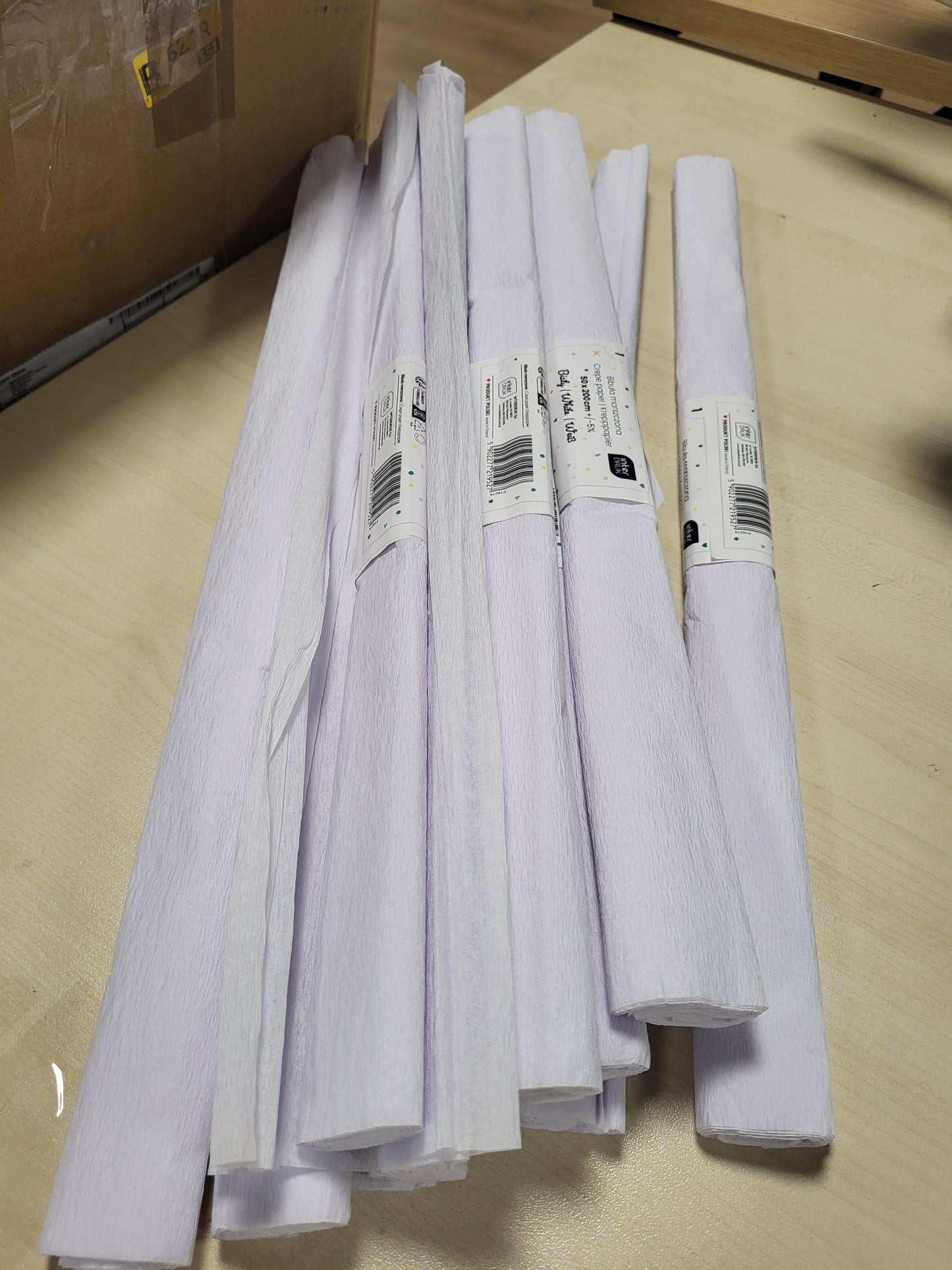 253976 - INTERDRUK Rrotulla letre krep për fëmijë, Pako me 10 rrotulla, 50cm x 200cm, 28g/m2, E bardhë