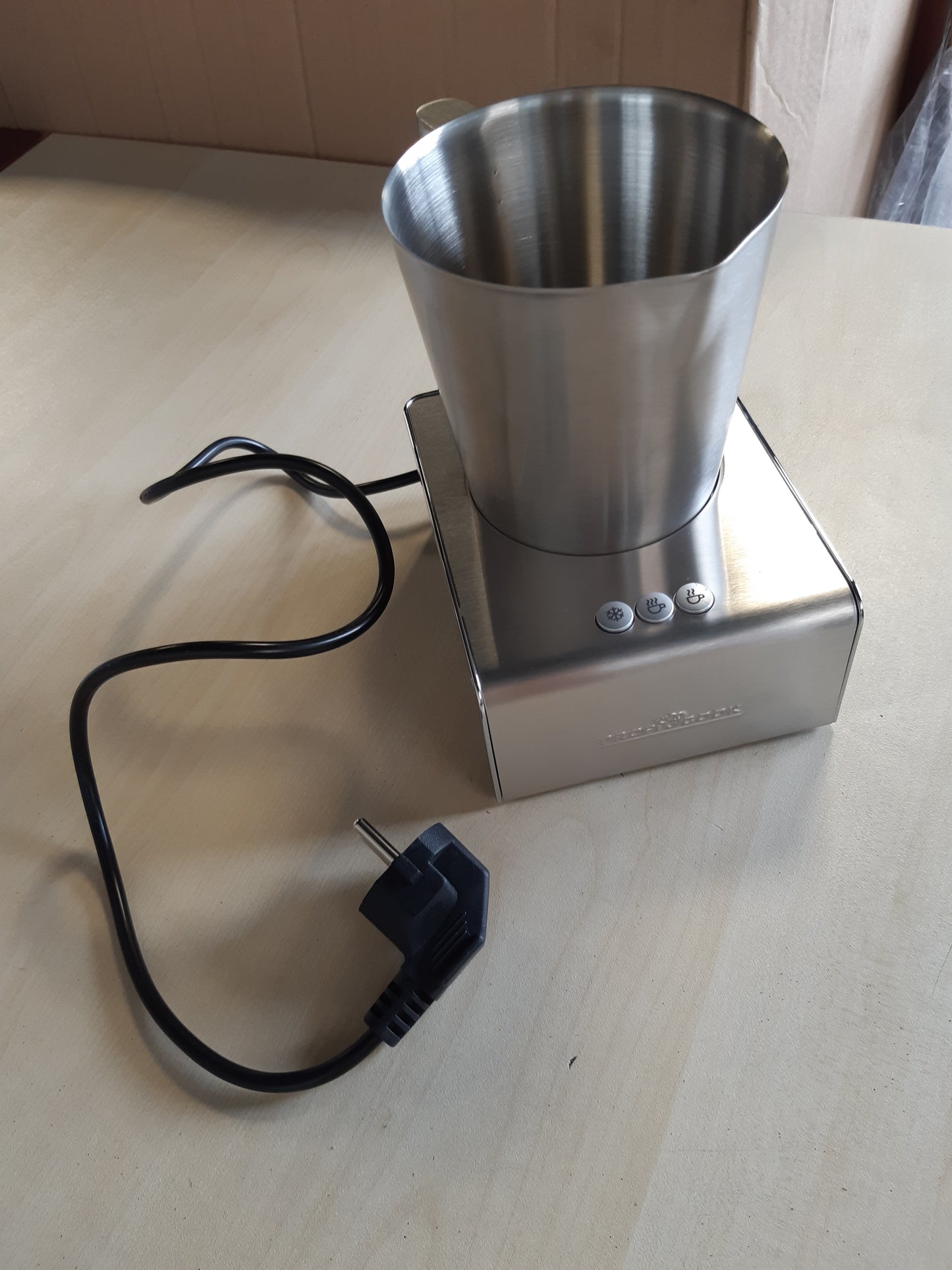 217286 - ProfiCook® Shkumëzues Qumështi me Funksion të Nxehtë dhe të Ftohtë | 6 Funksione | Kapacitet 500 ml | Strehë Çelik Inoks | PC-MS 1032