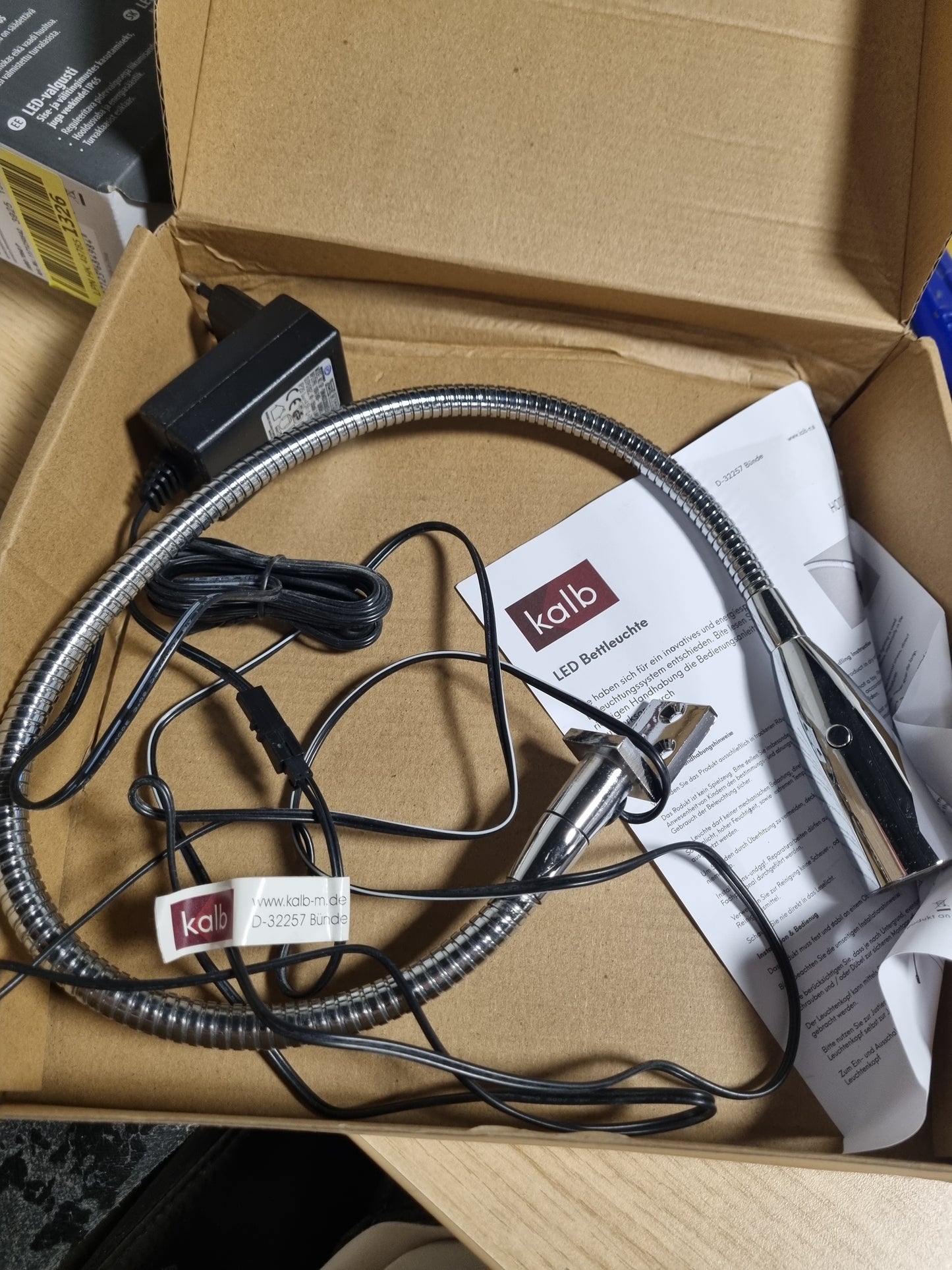 213461 - Material për mobilje, llambë LED për natën, llambë leximi, set me 1 copë