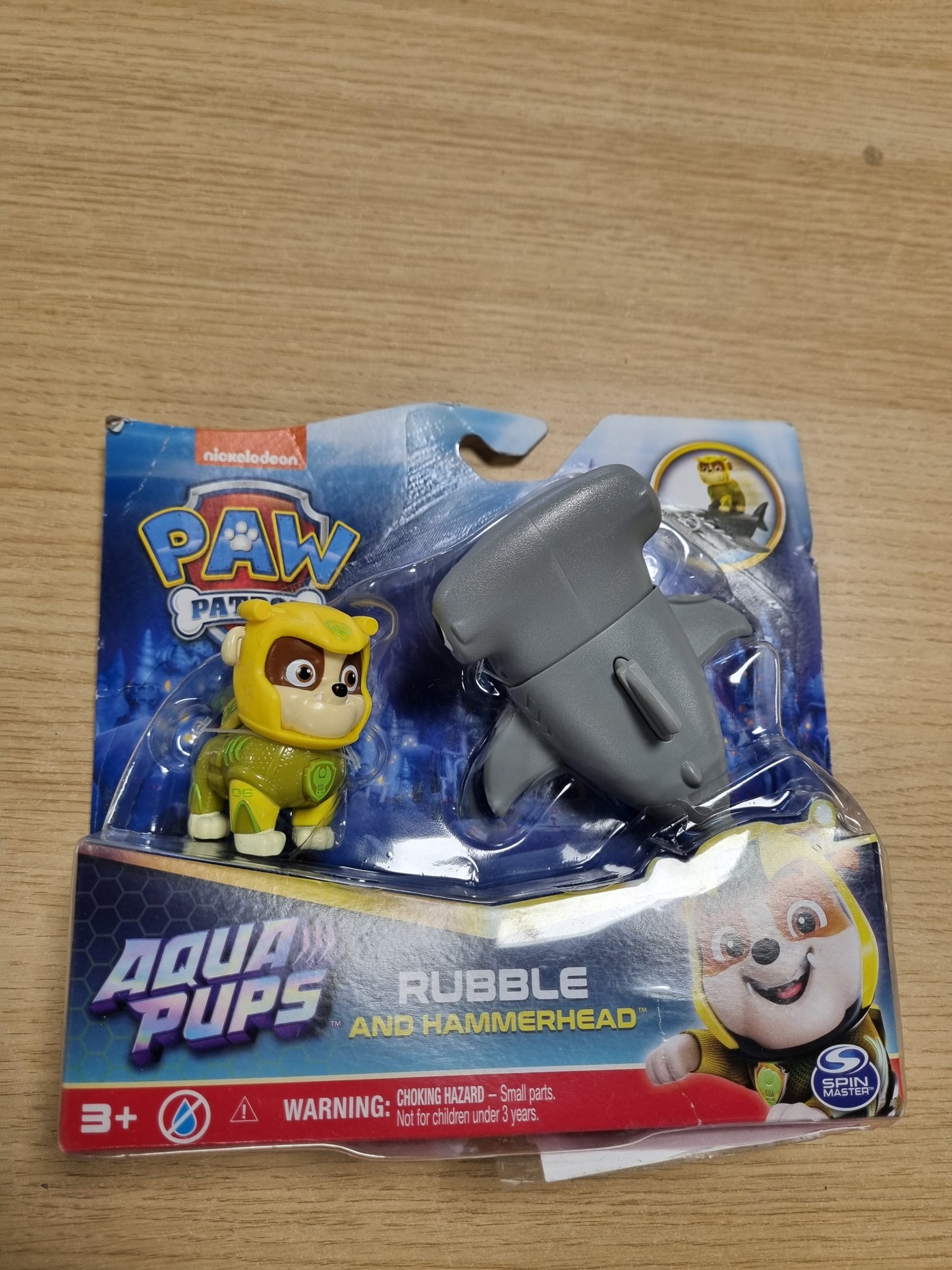 267909 - Paw Patrol Set figurash aksioni Aqua Pups me 1 figure qenushi Rubble dhe 1 figure peshkaqeni me kokë çekiçi, lodër e përshtatshme për fëmijë 3 vjeç e lart