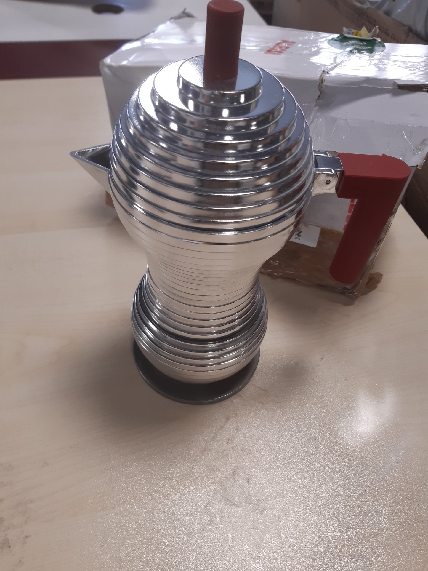 245088 - ALESSI Pulcina MDL02/6RFM - Makinë kafeje Espresso për soba me induksion, alumini i derdhur dhe PA, 6 gota, e kuqe