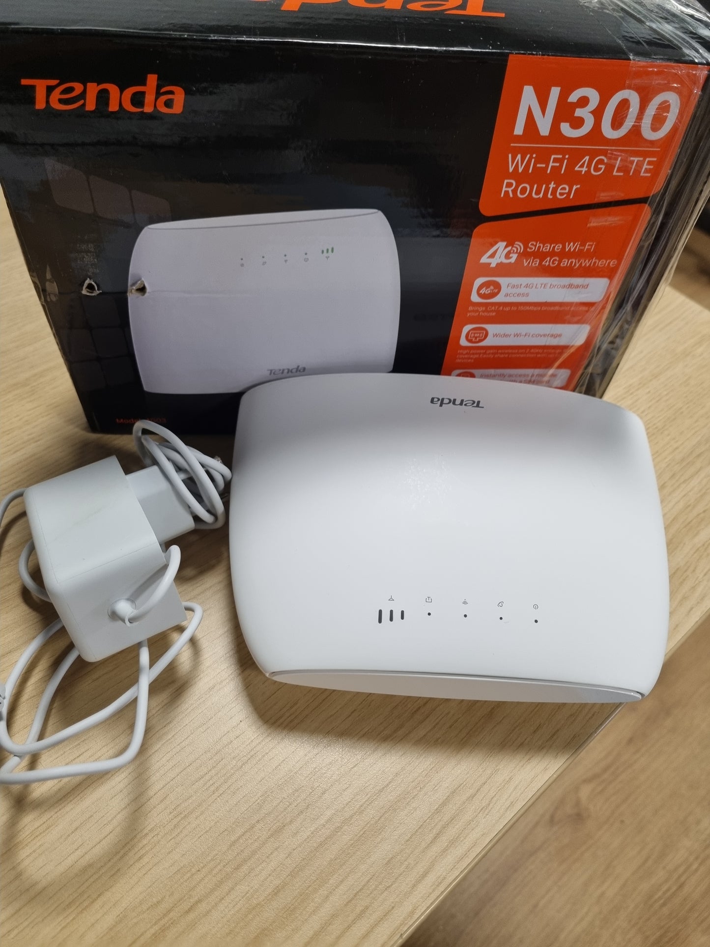 266198 - Tenda 4G03 - Router SIM 4G, LTE Cat 4, WiFi 3G/4G 2.4GHz, Shpejtësi deri në 300Mbps, Portë Ethernet LAN/WAN, VPN, IPv6, Mini SIM, 4 Antena të Integruara