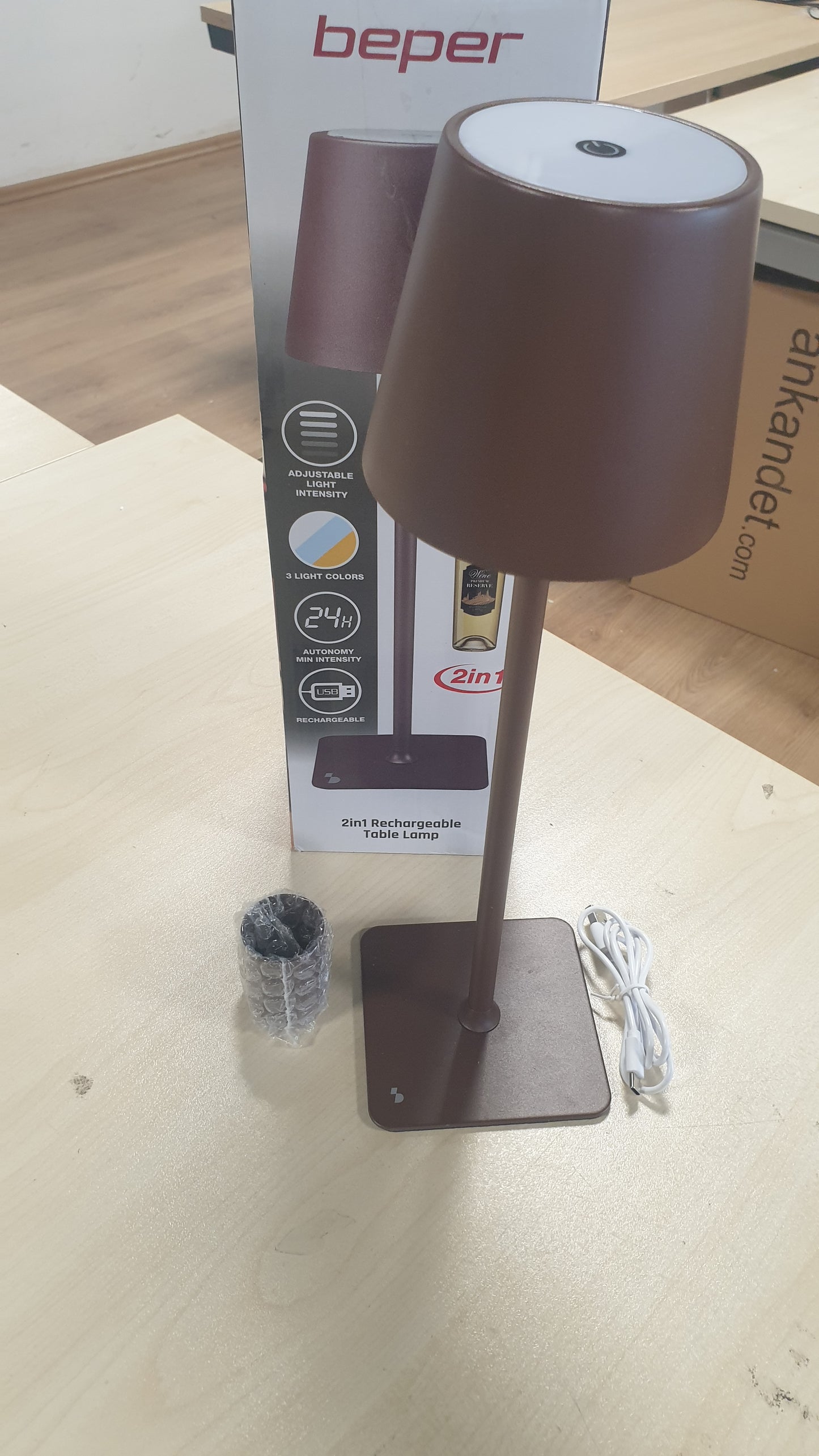 218610 - BEPER P201UTP113 Llambë Tavoline Pa Tel 2-në-1, Llambë LED e Rikarikueshme USB për Përdorim të Brendshëm dhe të Jashtëm, 2W, Corten
