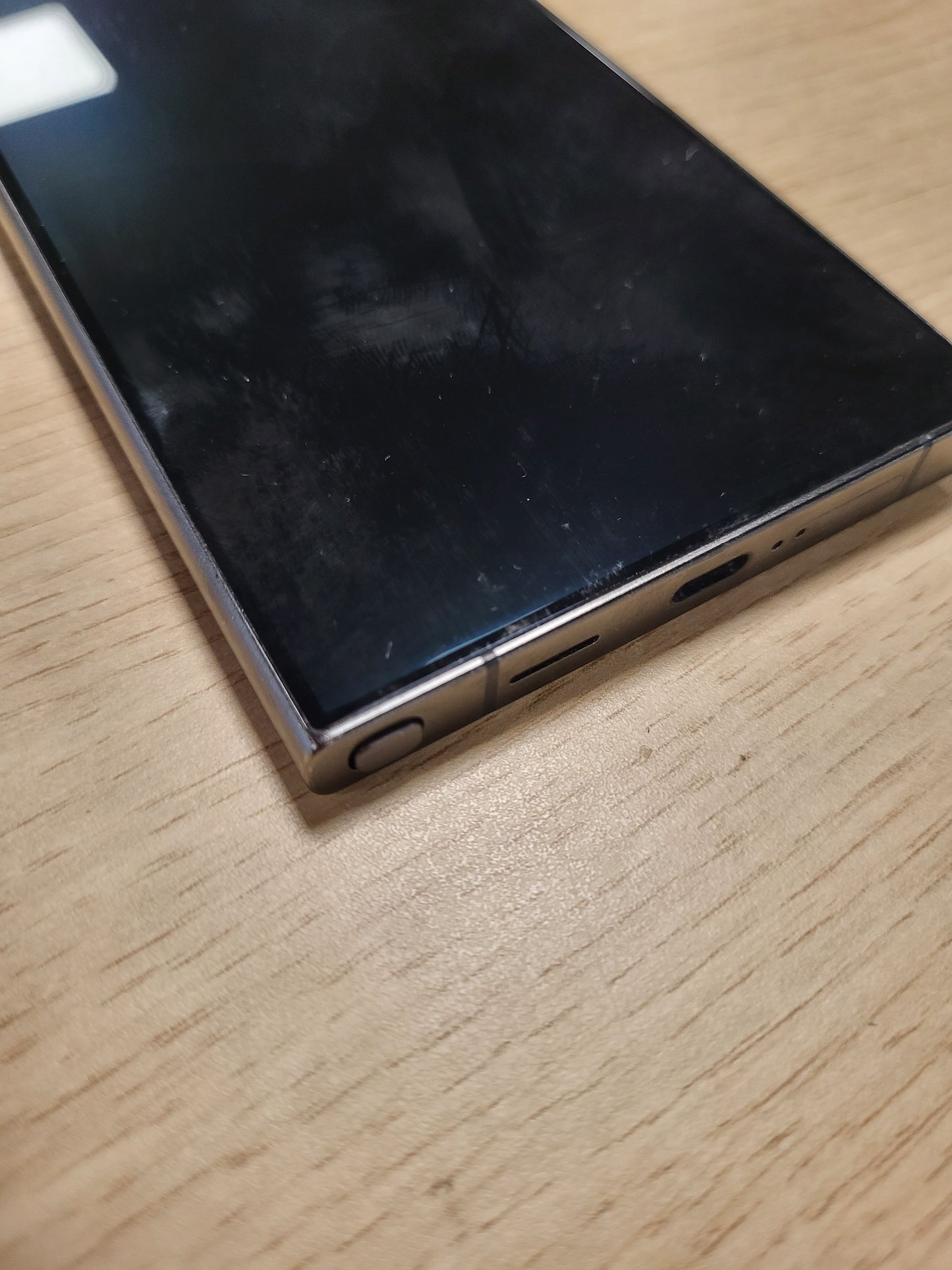 270160 - SAMSUNG Galaxy S24 Ultra 5G, 1TB | 12GB ngjyrë e zezë.