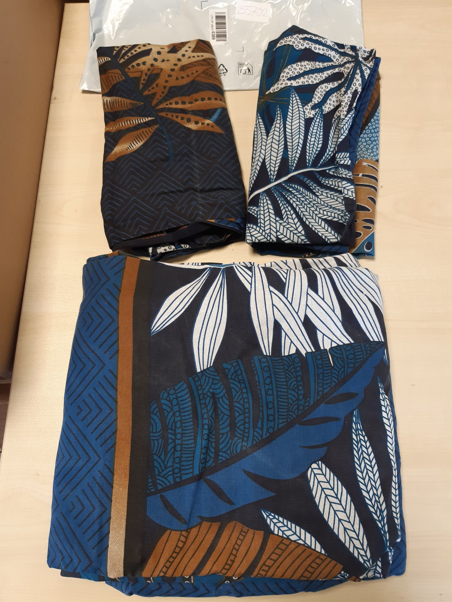 255702 - Douceur d'Intérieur - Komplet krevati 3 copë (240 x 220 cm) Alianor Blu, 100% pambuk
