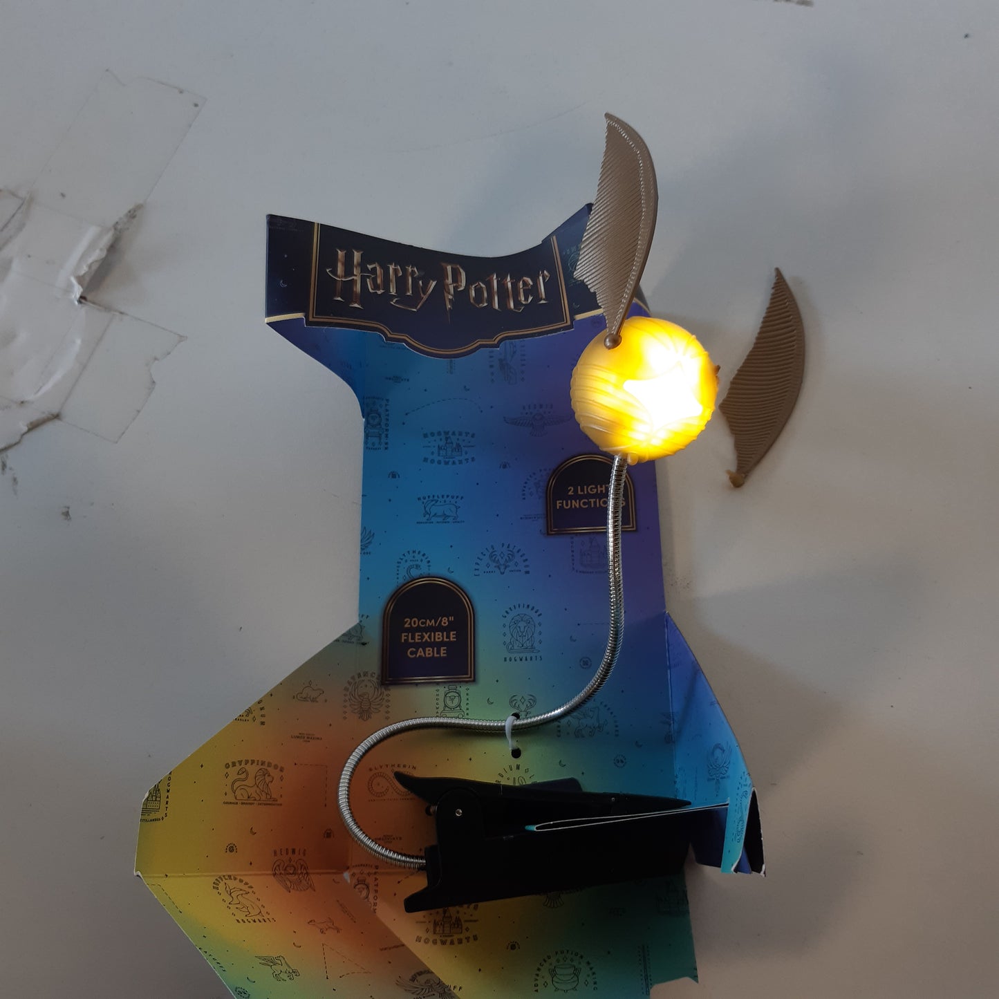 213378 - PALADONE Kapëse Lumi Golden Snitch, llambë leximi me temë Harry Potter.