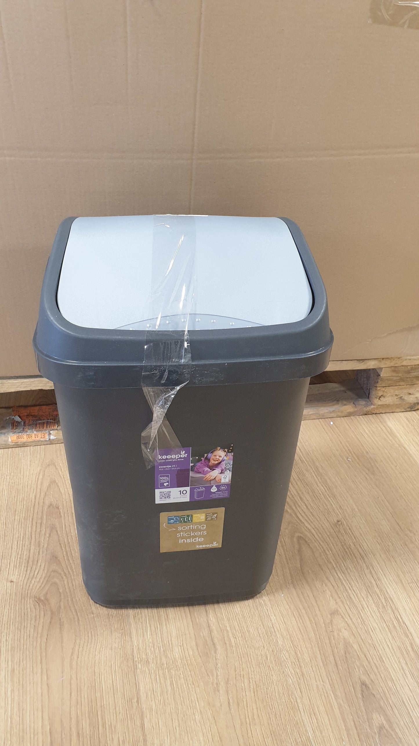 219086 - Keeeper Kosh mbeturinash me kapak rrotullues, 25 l, Swantje, gri grafit