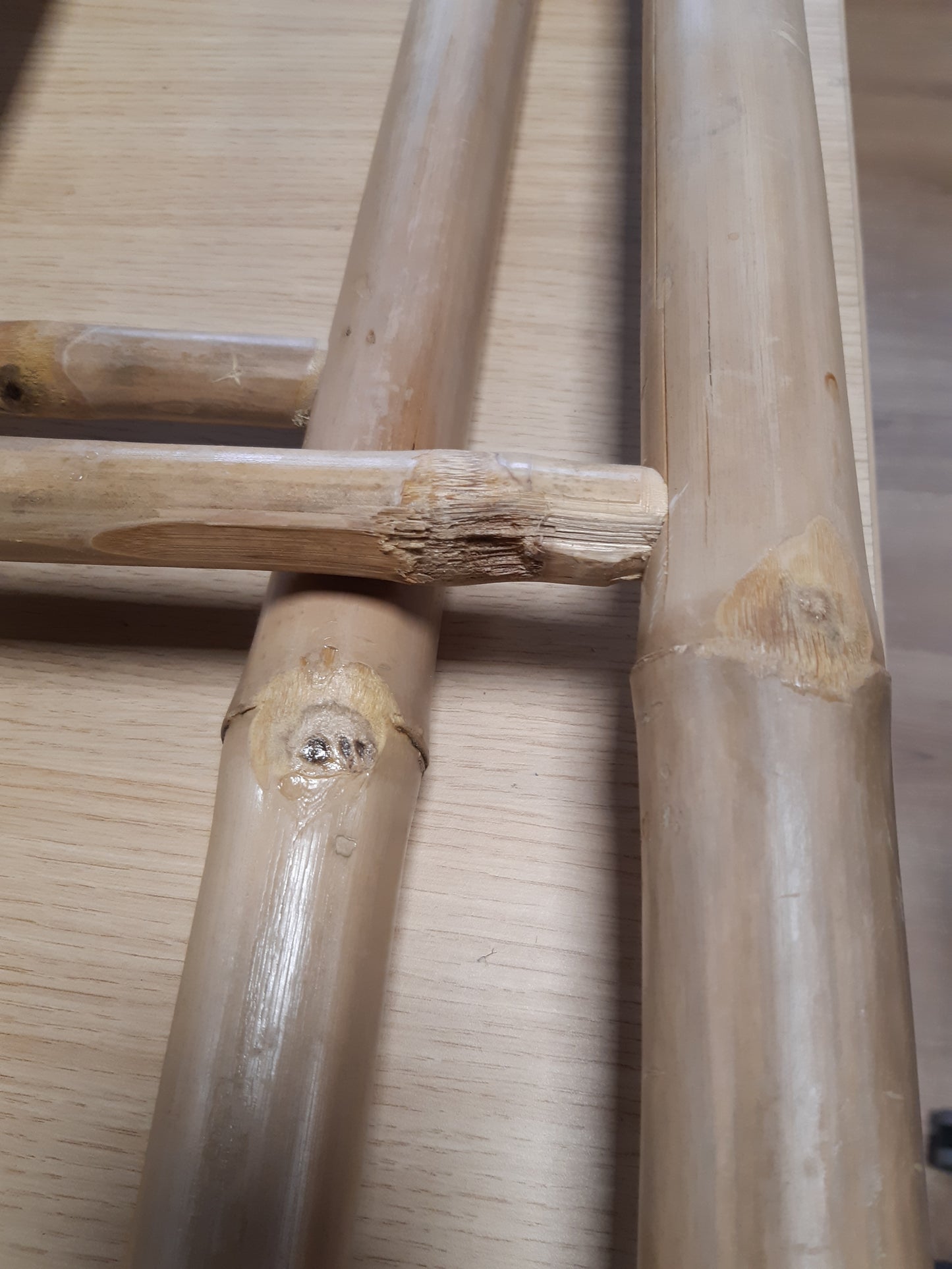 212492 - VIDAXL Raft Rrobash 100x30x100 cm Bambu