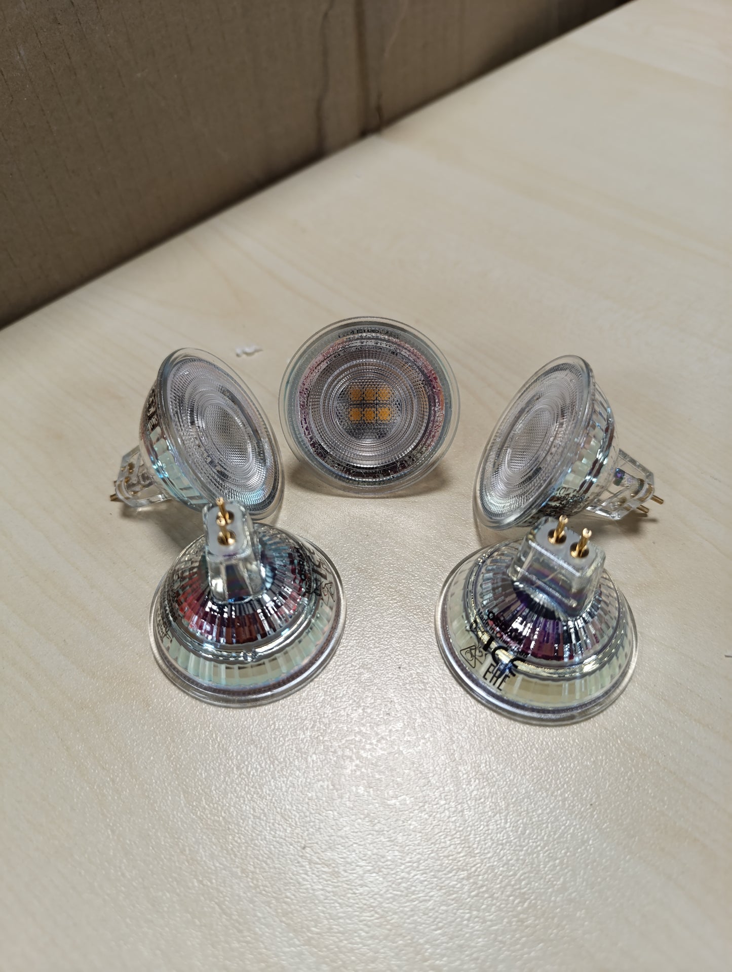 247061 - Osram Llampë me Spot LED MR16 5W 827, 2700K, GU5.3, Kënd Rrezetimi 36°, 345 lm, Tension i Ulët, Pa Merkur