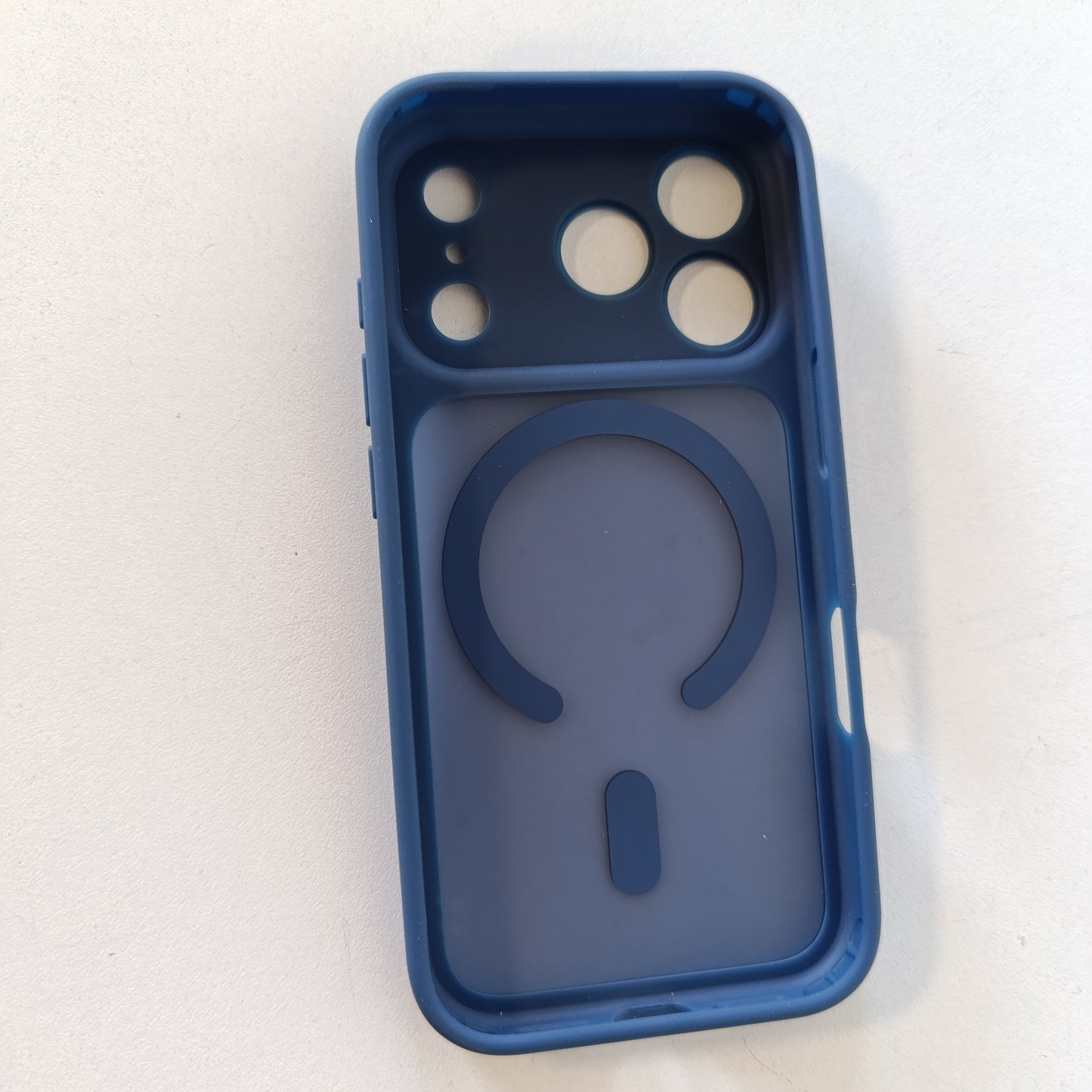 267011 - JETech Mbështjellës magnetik për iPhone 17 Pro 6.3 inç, i pajtueshëm me MagSafe, mbrojtje e plotë e lentes së kamerës, mbulesë e hollë minimaliste mat me pjesën e pasme transparente rezistente ndaj goditjeve (blu e errët)
