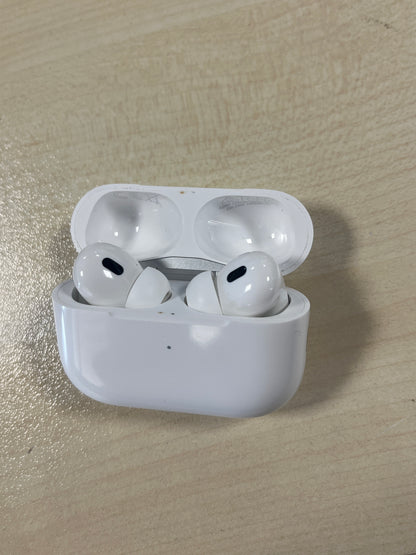 123478 - APPLE Kufje pa tel AirPods Pro 2, Bluetooth, Anulim Aktiv i Zhurmës, Funksion Aparati Dëgjimor, Audio Hapësinore e Personalizuar, Karikim USB-C