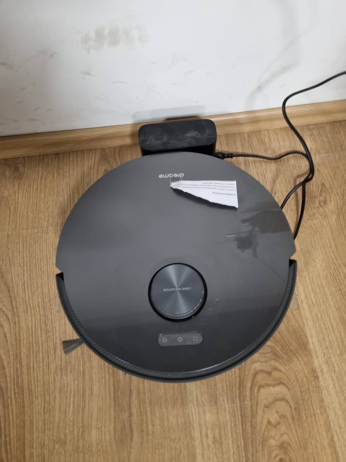 162023 - DREAME L10S PRO Fshesë Robotike 2-në-1 me Korrent dhe Fshesë Dyshemeje, Rrotulluese, Hartëzim i Dyshemeve të Ndryshme, Thithje e Fuqishme 5300Pa, Zbulim Pengesash 3D, Përshtatshme për Dysheme të Forta, Qilima dhe Qime Kafshësh Shtëpiake,