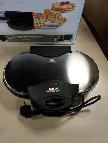 162156 - TEFAL Makinë për Vafla WM 311D, Kapacitet për 10 Vafla, Ngjyra e Zezë, Material Çelik Inox, Fuqia 1200W