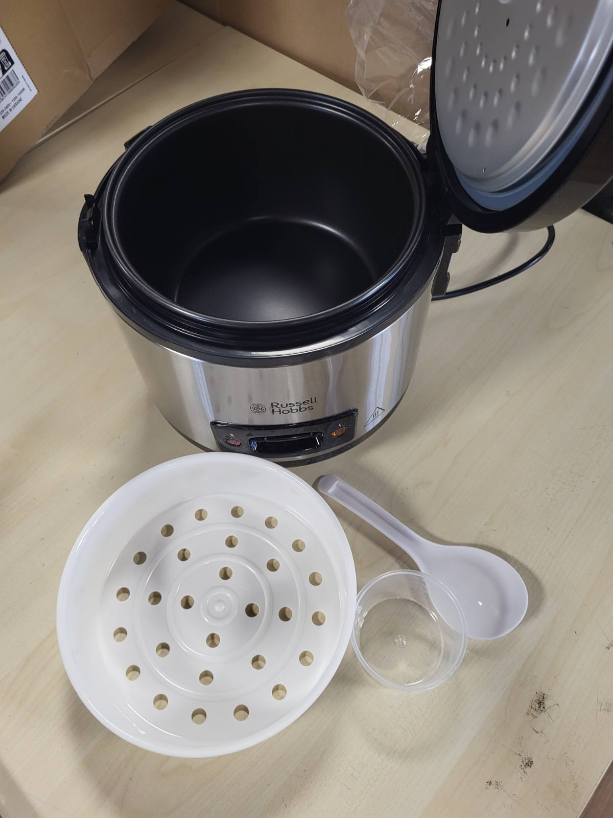 162309 - RUSSELL HOBBS Tenxhere Orizi me Futje Avulli, 1.2L, nga Çeliku Inox, me Kapak Aromatik dhe Gotë Matëse - Modeli 27080-56