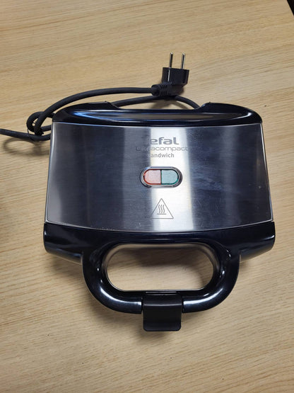 162545 - TEFAL SM 1552 Tosteri Ultra Kompakt prej Çeliku Inox, 700W