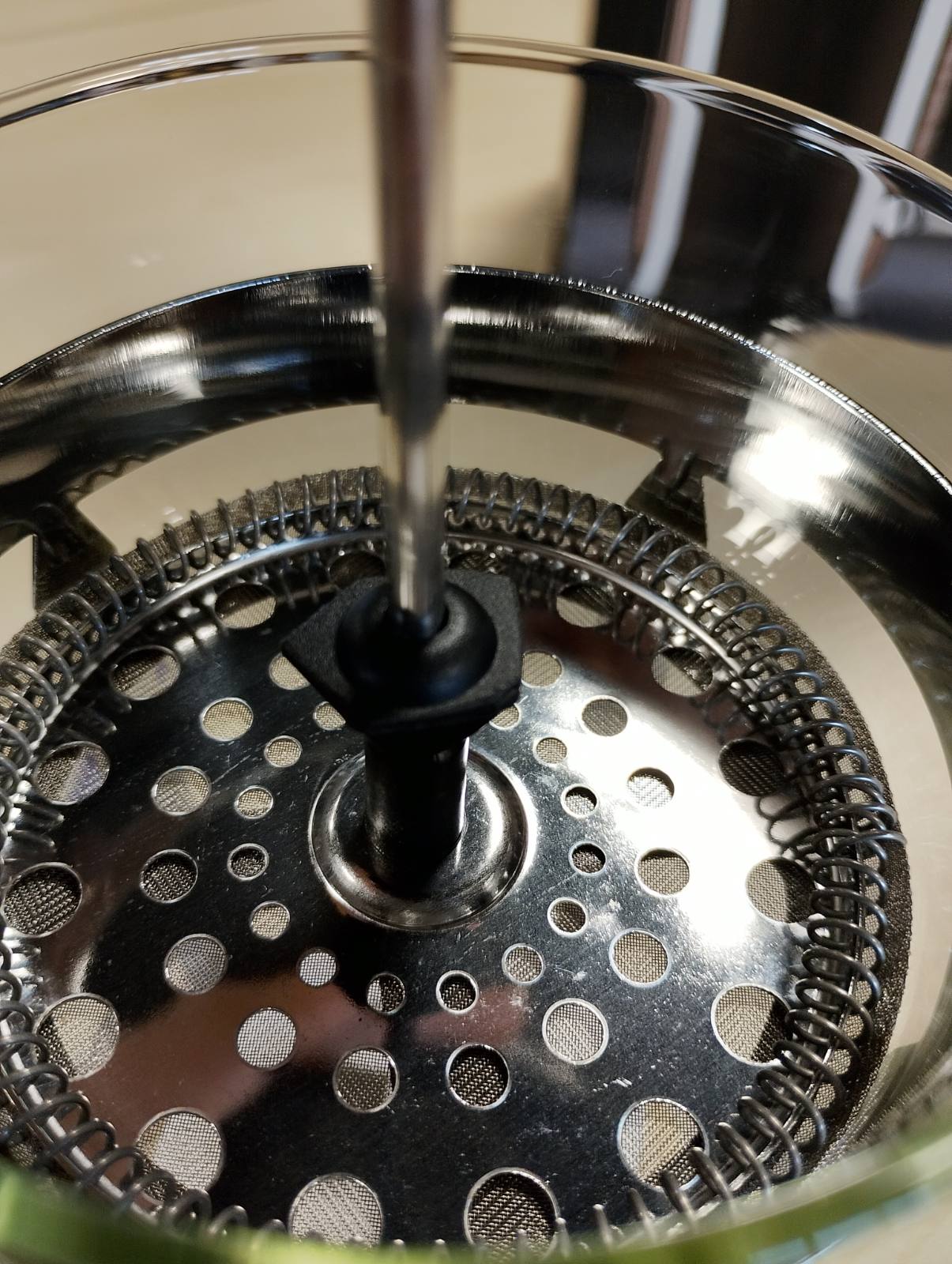 162745 - BODUM Makinë për Kafe French Press Caffettiera, Kapak Plastik i Zi dhe Kornizë Çeliku Inox, Kapaciteti 8 Filxhanë/34 Ons