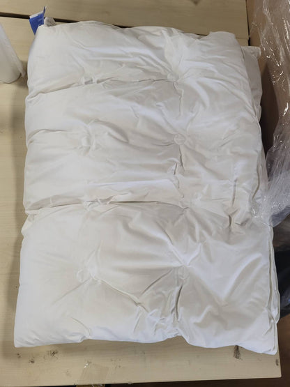 175129 - BÖHMERWALD LINEA - Jorgan Fëmijë me Pupë, 100x135 cm, 90% Pupë / 10% Pupla, Klasa 1, 300g, I Përshtatshëm për Alergjikë, Lavje deri në 60°C, Prodhuar në Gjermani