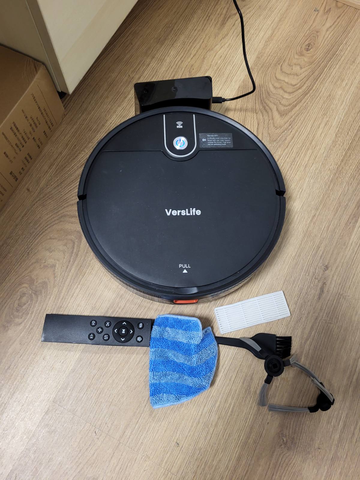 183043 - VERSLIFE L6, Fshesë dhe Mop Robotike, 2-në-1, Thithje 4000Pa, Operim i Pandërprerë 120 minuta, Kontroll Nga Applikacioni/Alexa/WiFi/Telekomanda, Ricarikim Automatik, E Përshtatshme për Dysheme Të Forta, Qilima dhe Qime të Kafshëve Shtëpiake