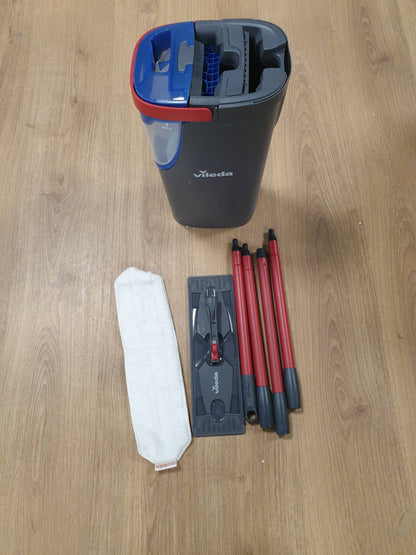 183255 - VILEDA Set Fshesësh Dyshemeje H2PrO me Kovë - Me Ndarje 100% e Ujit të Pastër dhe të Ndotur, Sistem Pastrimi Higjienik me Mikrofibër, Gri
