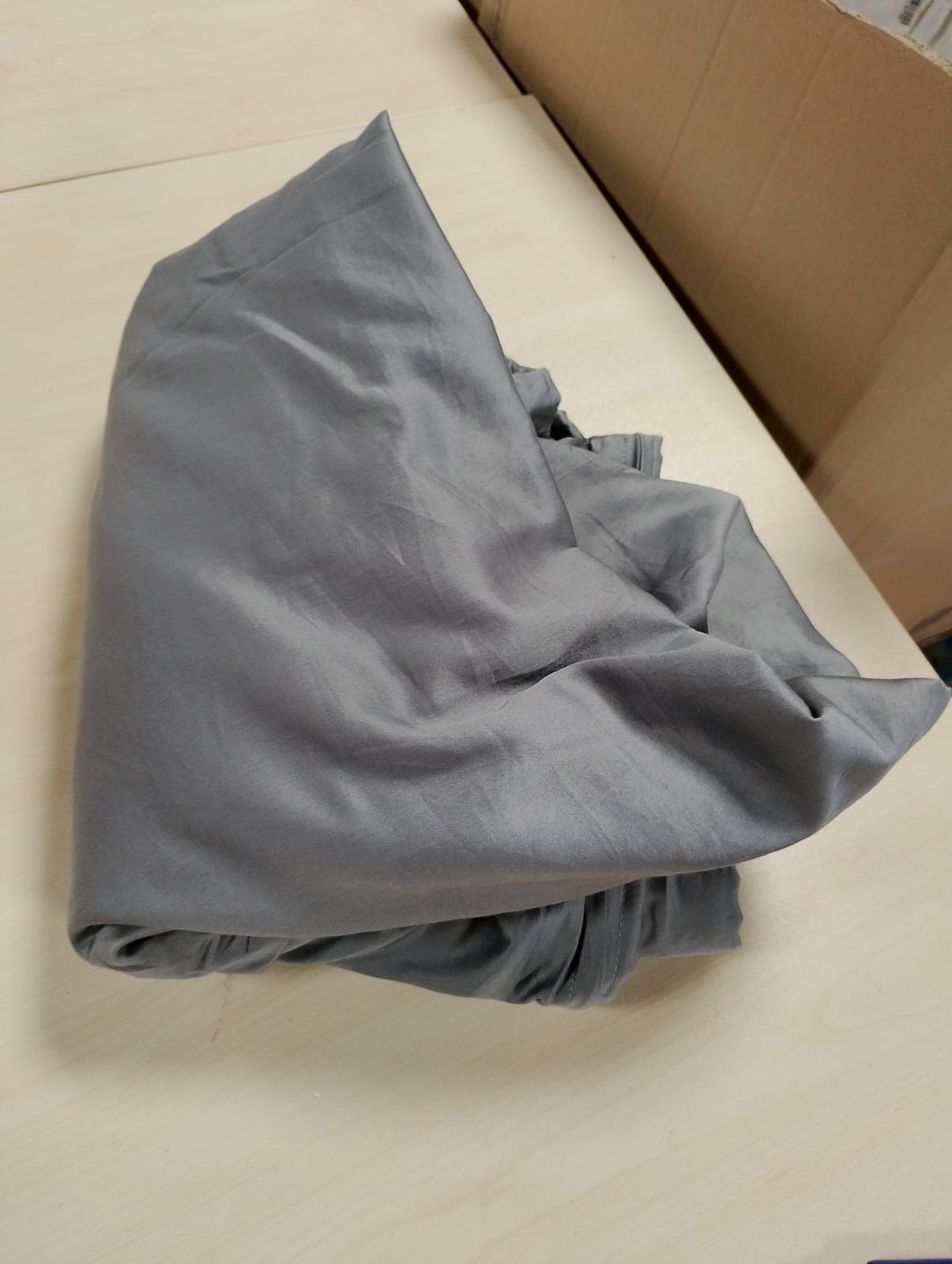 183511 - SAMTHUS Batanije me Peshë në Pambuku Satin 155x220cm, Certifikuar Oeko-Tex, Prodhuar në Gjermani, Ngjyra e Jeshilë, Që Përshtatet Përmbajtjes së Mbulesës së Jorganit - Ngjyra Gri
