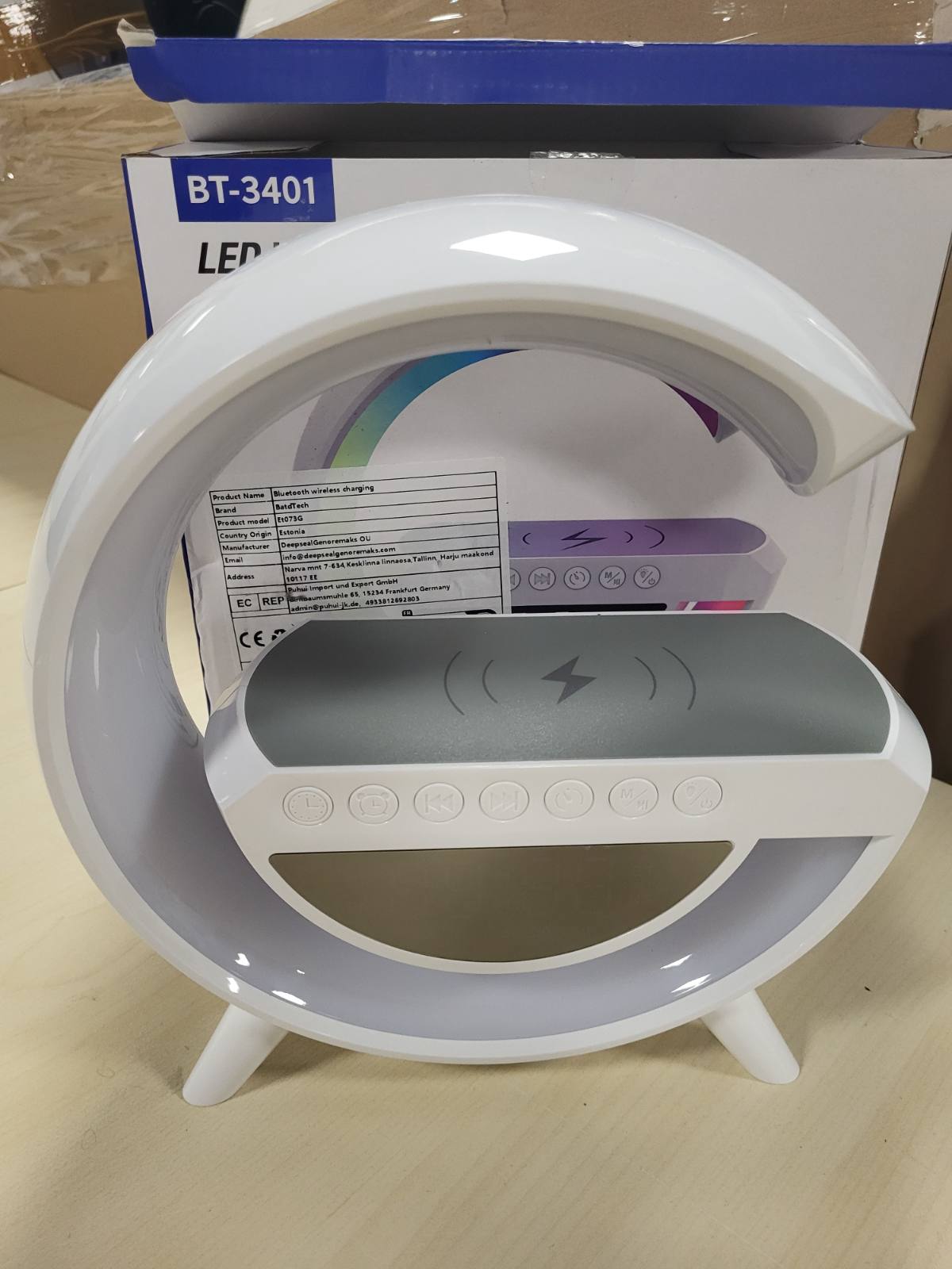 183712 - BATDTECH Llambë Karikimi pa Tel, Dritë Nate RGB Shumëfunksionale, Stacion Karikimi pa Tel, Altoparlant Bluetooth, Orë Dixhitale me Zile, Përshtatet për Dhomë Gjumi, Kampim, Dhomë Ndenjeje