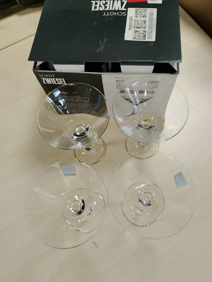 184921 - SCHOTT ZWIESEL Set prej 4 Gota Martini Bar Special, Kristali Tritan i Lajmë në lavastovilje, Prodhim Gjerman, Transparente (Nr. i Artikullit 123658)