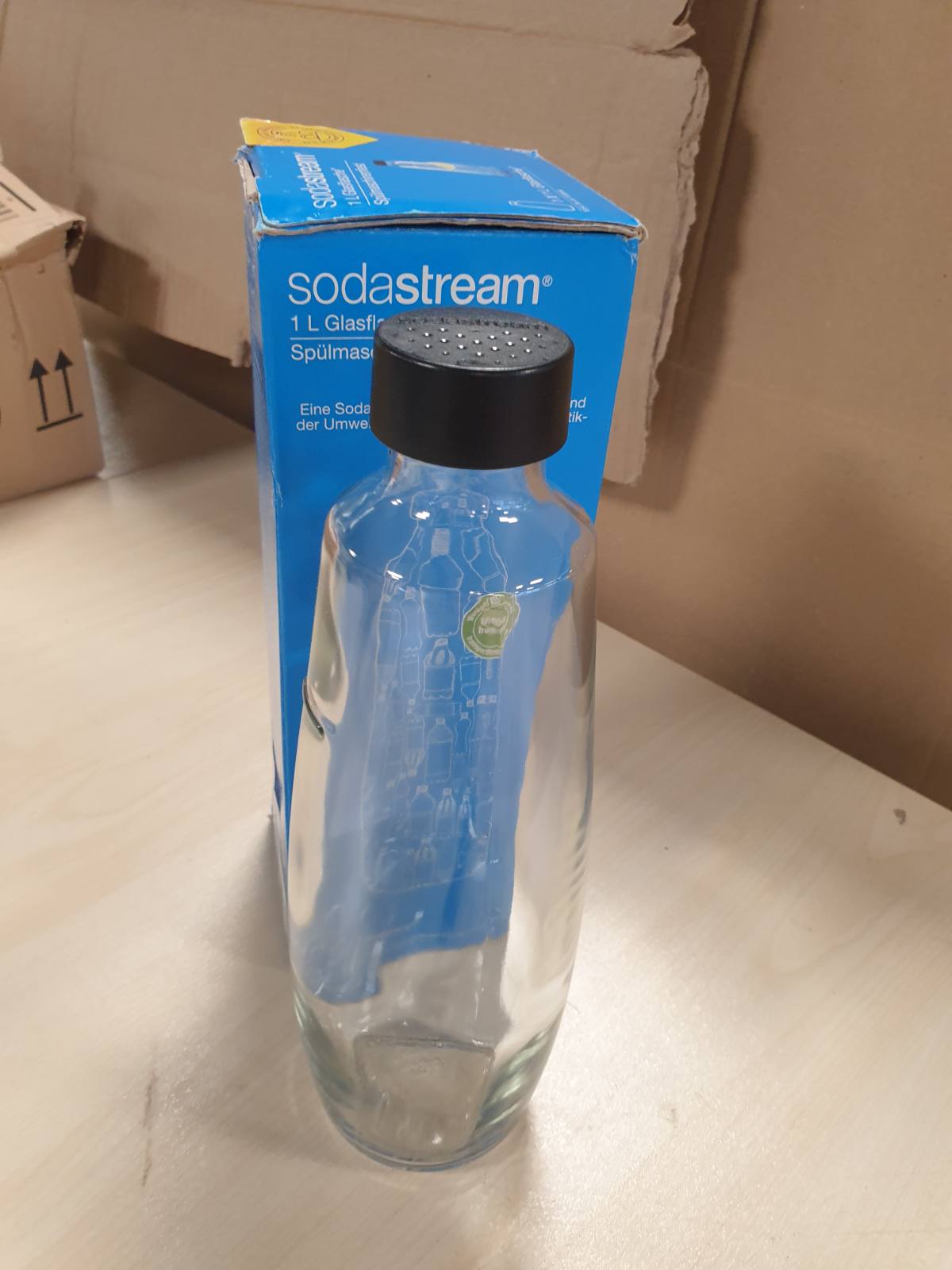 185891 - SODASTREAM Shishe Qelqi 1L, e Pajtueshme me SodaStream DUO dhe E-DUO, 1 Pako