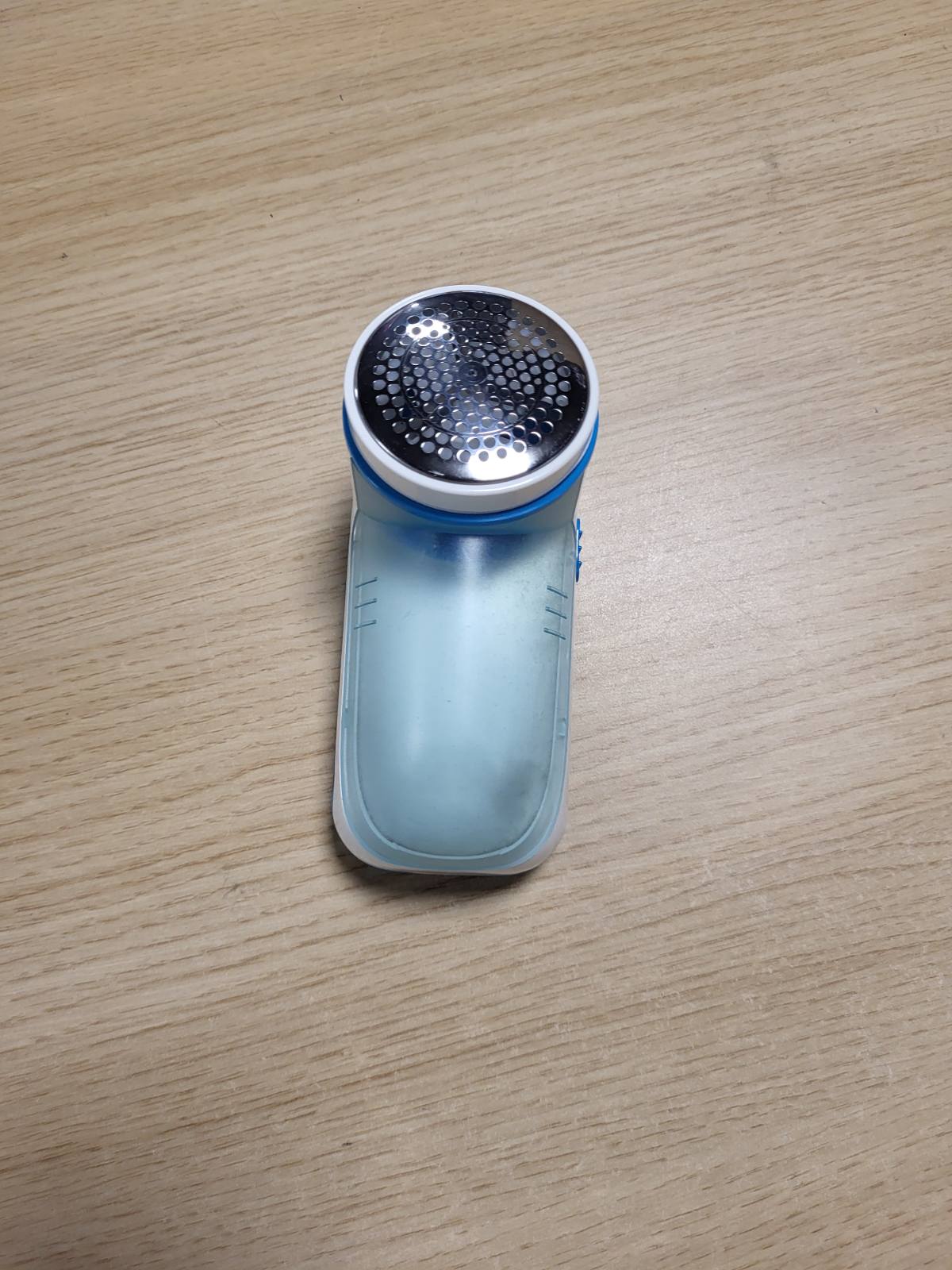 186308 - PHILIPS Heqës Pushi per Rroba, Ngjyra Blu, Modeli GC026/00