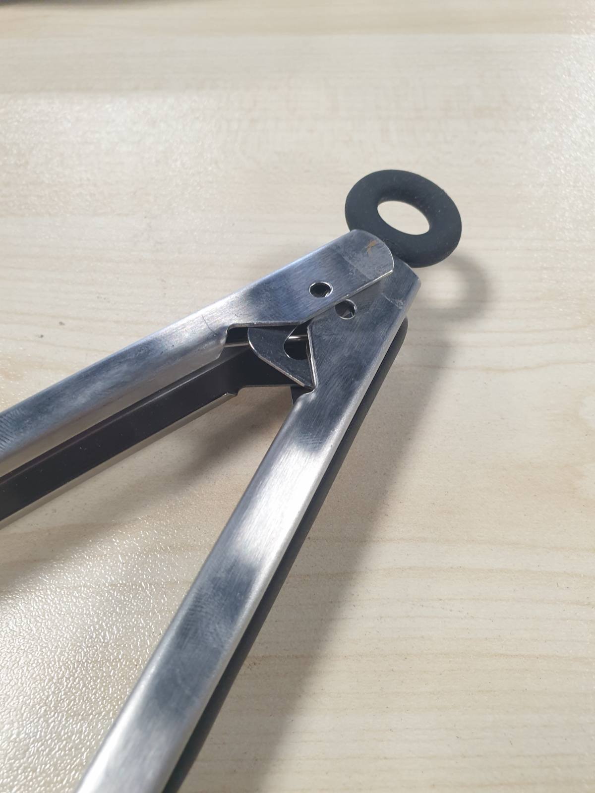 186630 - WESTMARK Maça për Skarë nga Çelik Inox dhe Plastik, Gjatësia 37.7cm, Modeli Classic Special, Ngjyra Argjendtë/E Zezë, 15162270