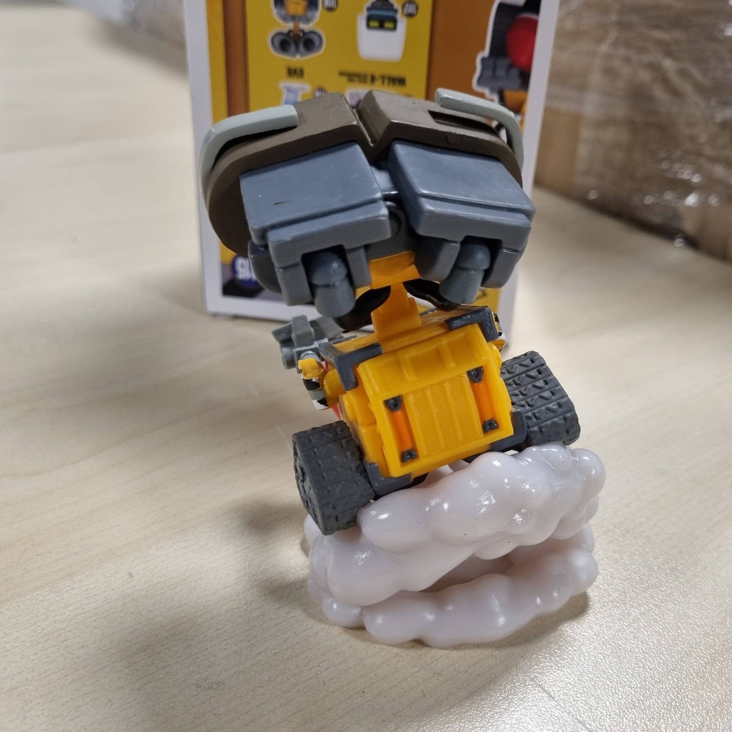 196912 - FUNKO POP! Disney: Wall-E me Fikës Zjarri - Figura Koleksionuese Miniaturale për Ekspozim - Lodër Zyrtare për Fëmijë dhe të Rritur - Ide Dhuratë për Adhuruesit e Filmave