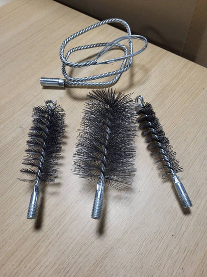 197219 - NUENEN Seti i Furcave për Pastrim të Tuba Sobeje, 4 Pjesë, Shufër Shtytëse Fleksibël, Furça Oxhaku 30mm, 50mm, 80mm, Furça për Bojler