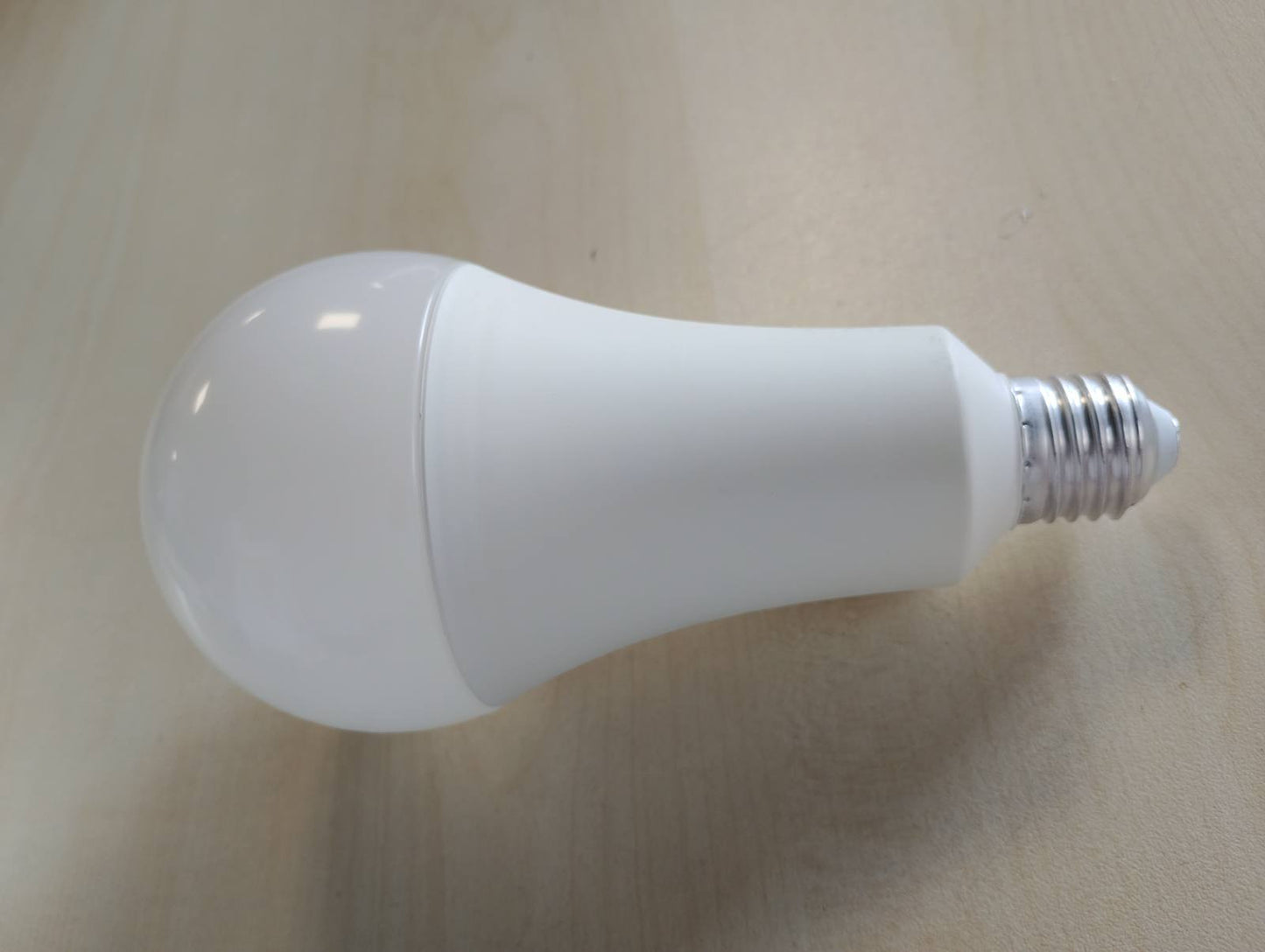 198057 - OSRAM LED Star Classic A200, Llambë LED E27, 3452 Lumen, e Bardhë e Ngrohtë (2700K), Ekuivalente 200W, Pako 1 Copë