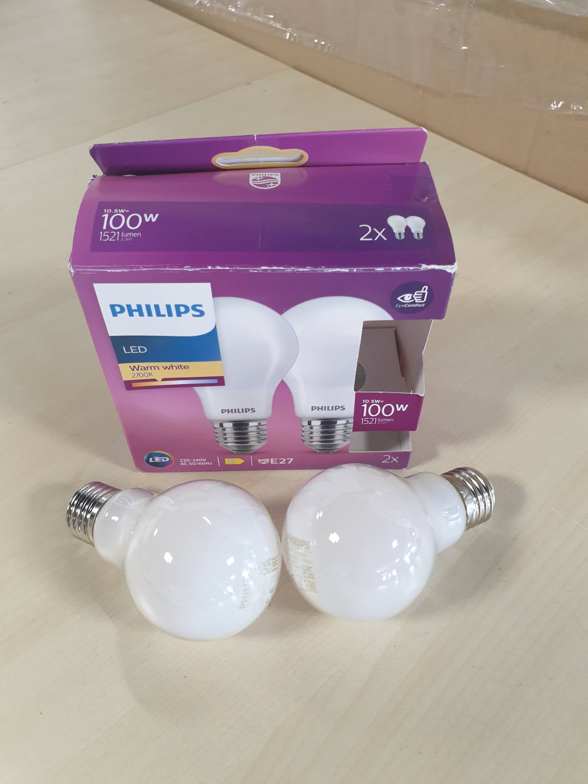 198609 - PHILIPS Llamba LED Classic E27 me Filament 100W, materiali i acarit, Ngjyre e Bardhe e Ngrohte, e mbuluara me drither, Jetegjatesi e Gjate, Kurse energji