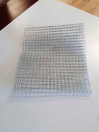 257647 - Rrjetë metalike - Pako me 4 copë; Material mbushës për hotelin e insekteve; Ndihmës për folezim me rrjetë katrore për shtëpinë e insekteve; Rrjetë teli për hotelin e bletëve.