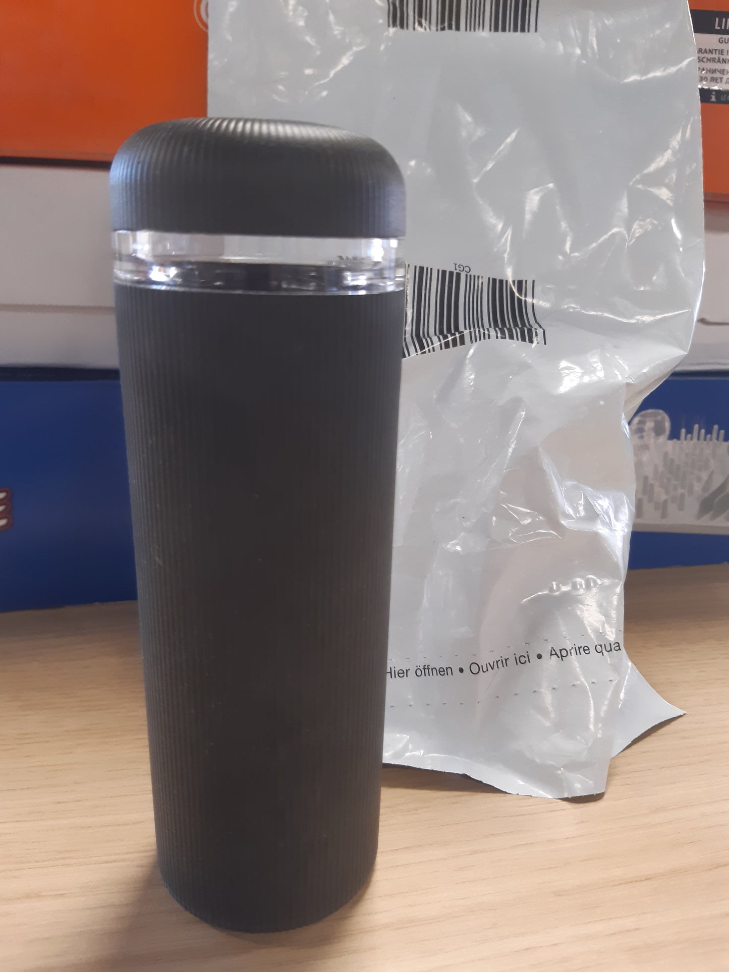 256534 - BRABANTIA Dispenser sapuni SinkStyle, gri e errët, 200 ml, për larës enësh, sipërfaqe me teksturë, jo-rrëshqitëse